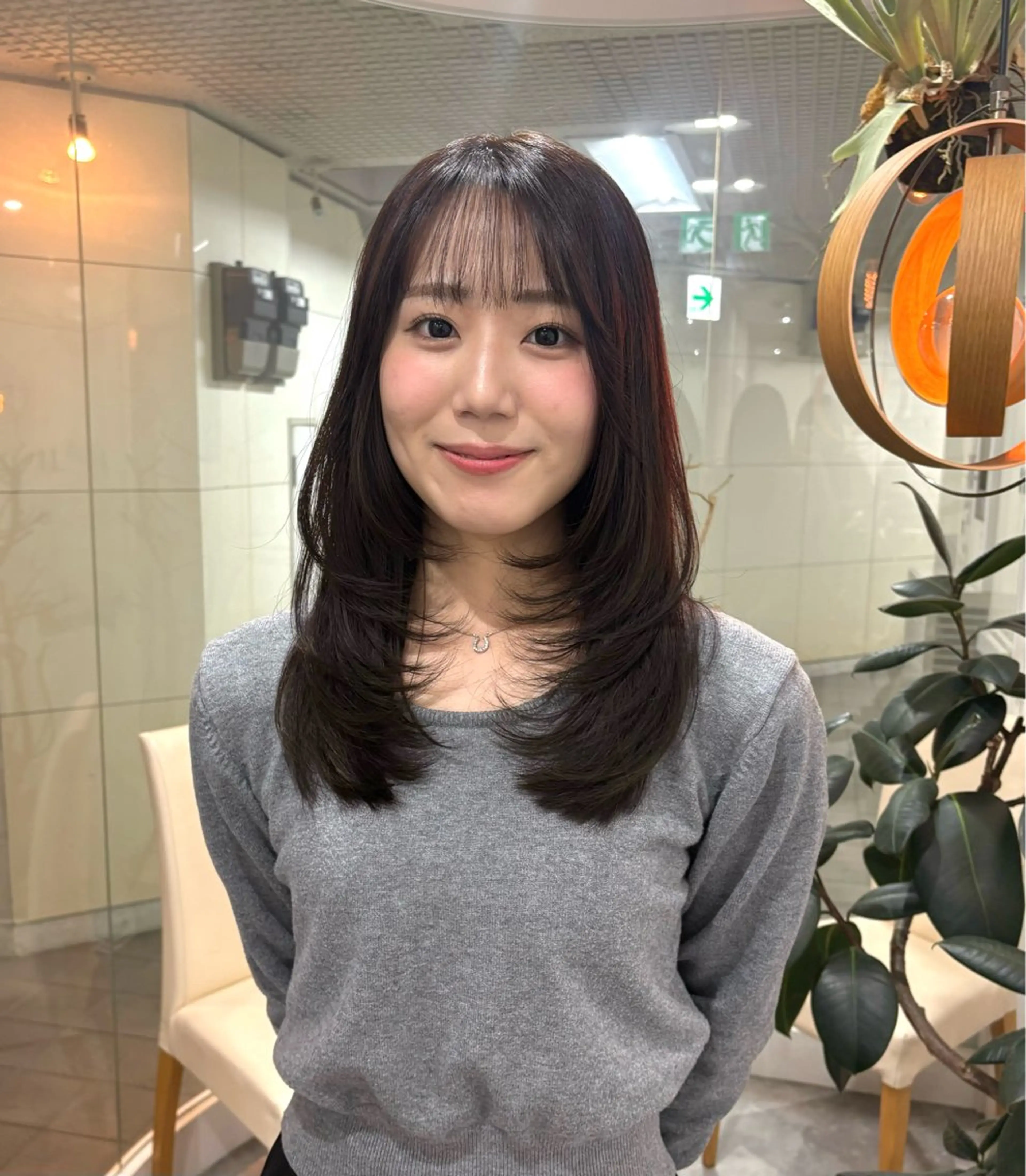 セミロング カット ヘアカラー トリートメント 似合わせヘア/透明感 カラー/ Rioのヘアスタイル