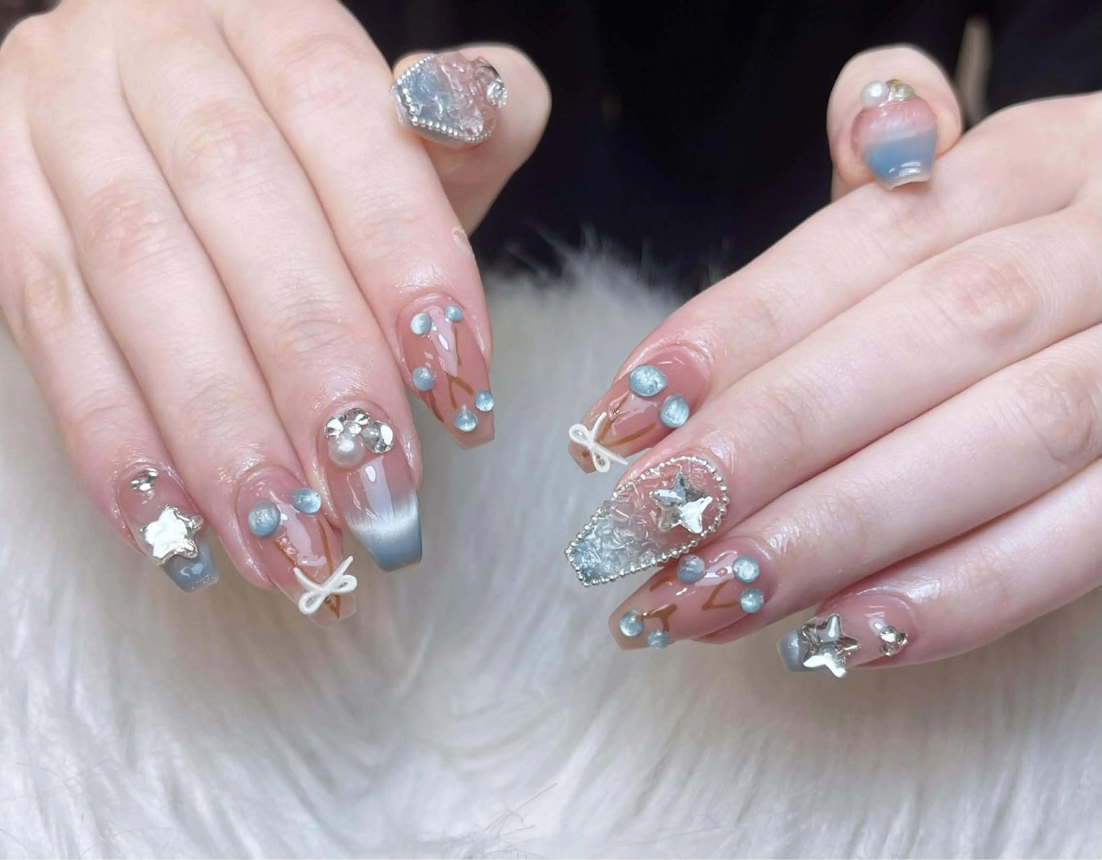 ネイル アートネイル 成人式 ジェルネイル ニュアンスネイル 夏ネイル ハンドネイル NIE MoMoのネイルデザイン