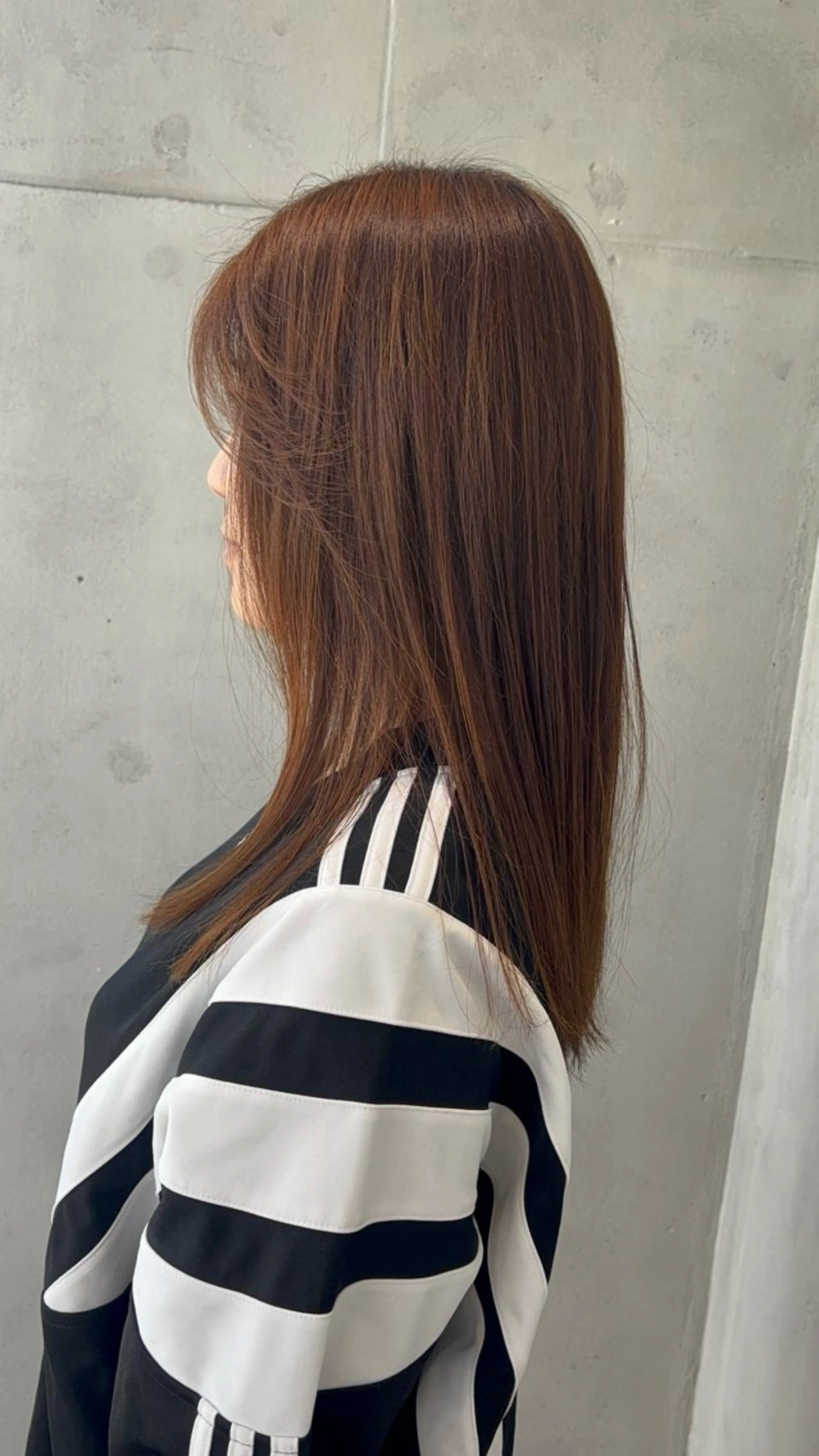 ミディアム 顔まわりレイヤー レイヤーカット 大人かわいいショート 🧡Mai🧡のヘアスタイル