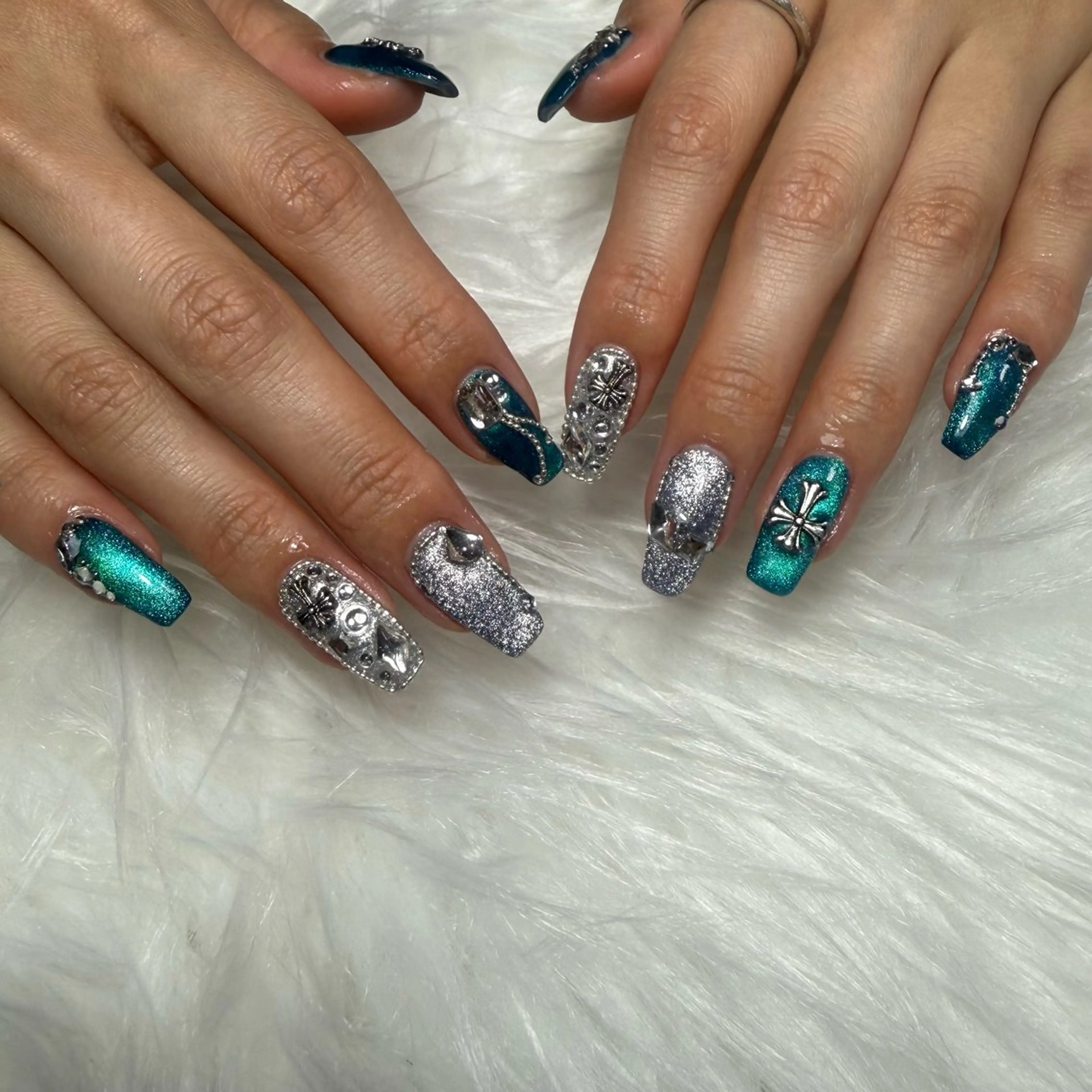 ネイル 持ち込み ハンドネイル L'ino nailのネイルデザイン
