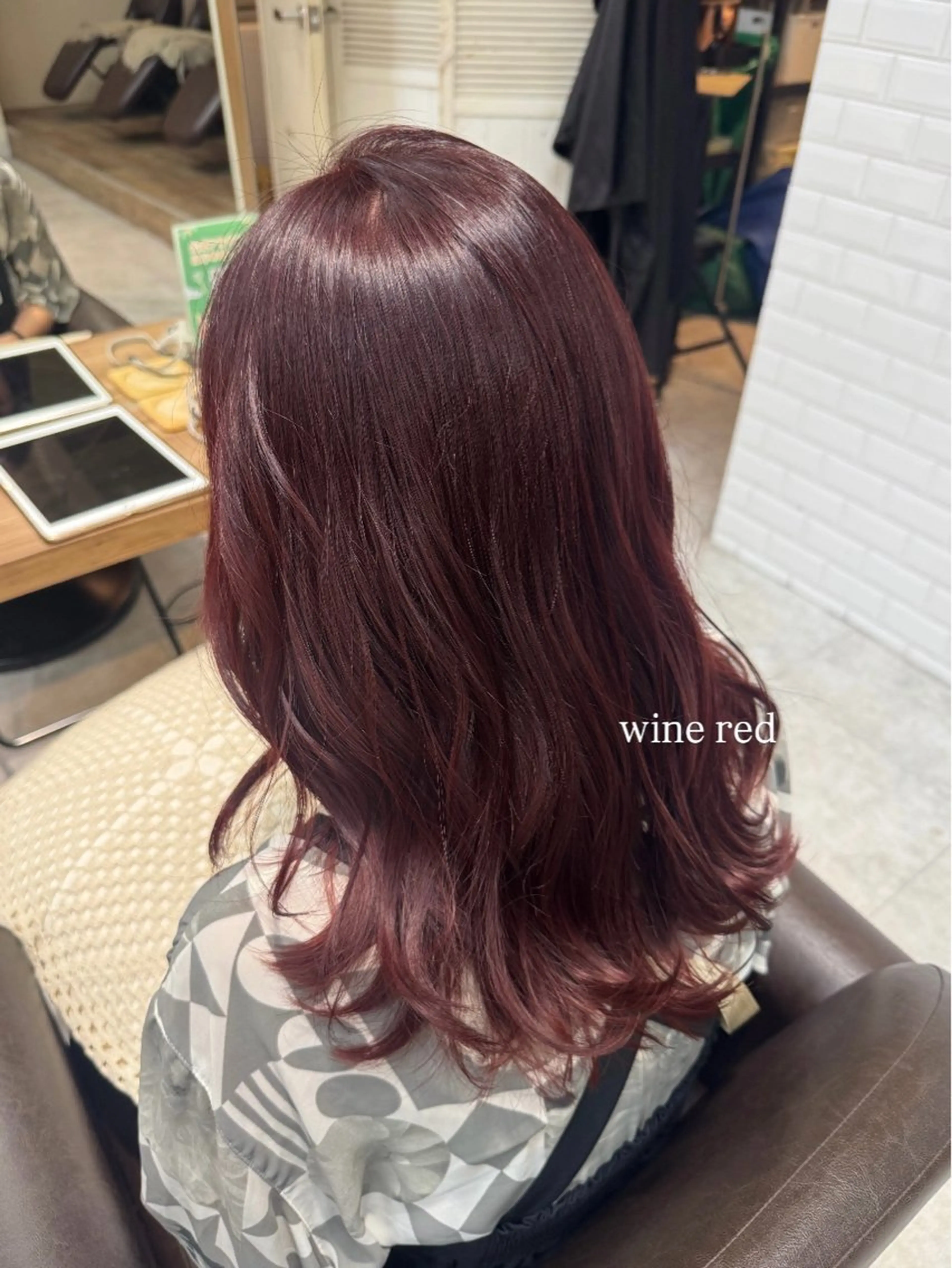 カラー レッドカラー 🫧毛先カット 🫧山中沙希のヘアスタイル