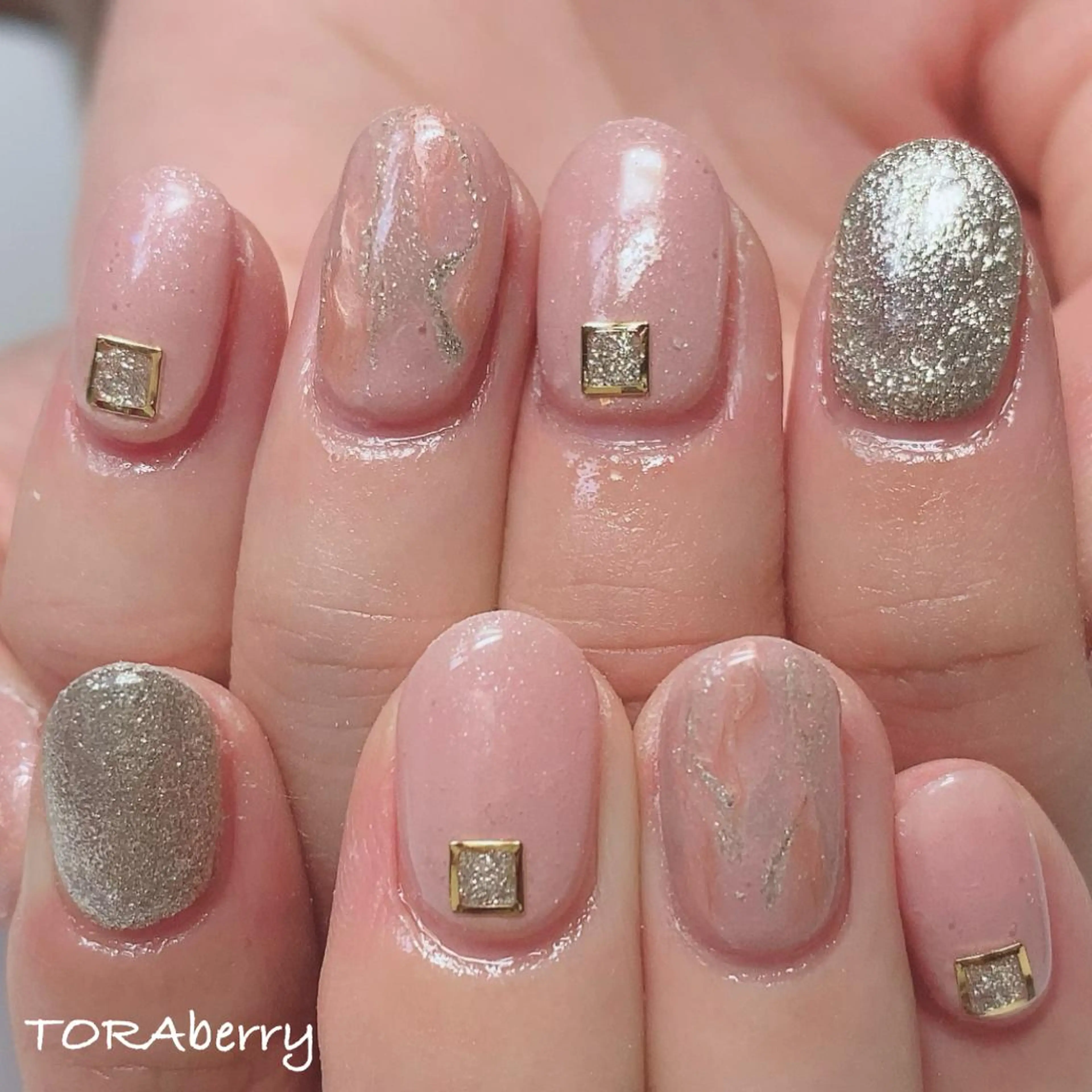 ネイル ハンドネイル ネイリスト なつみのネイルデザイン