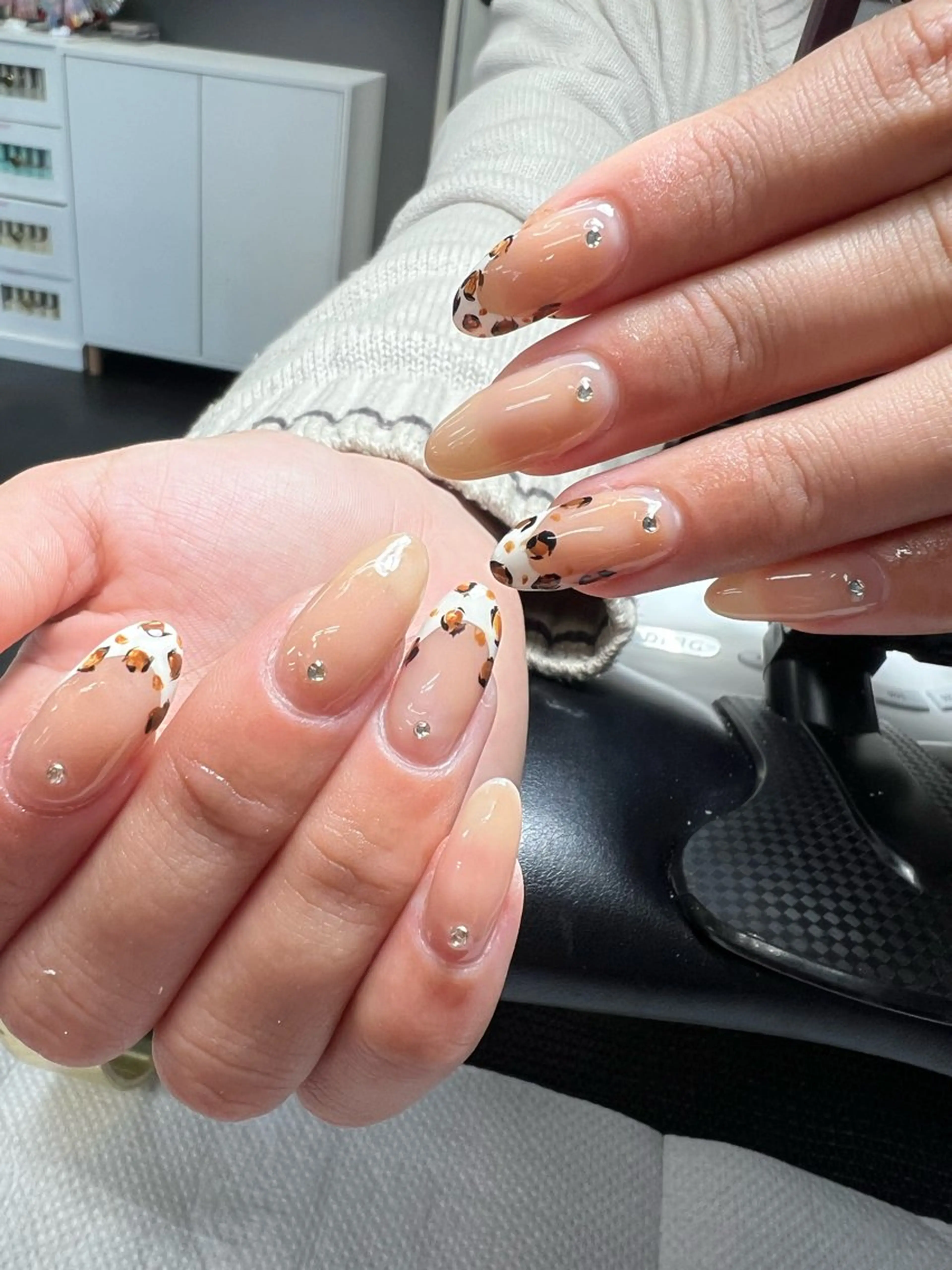 ネイル 韓国ネイル 持ち込み ニュアンスネイル ネイルチップ ハンドネイル Tini ANA.CHUOのネイルデザイン