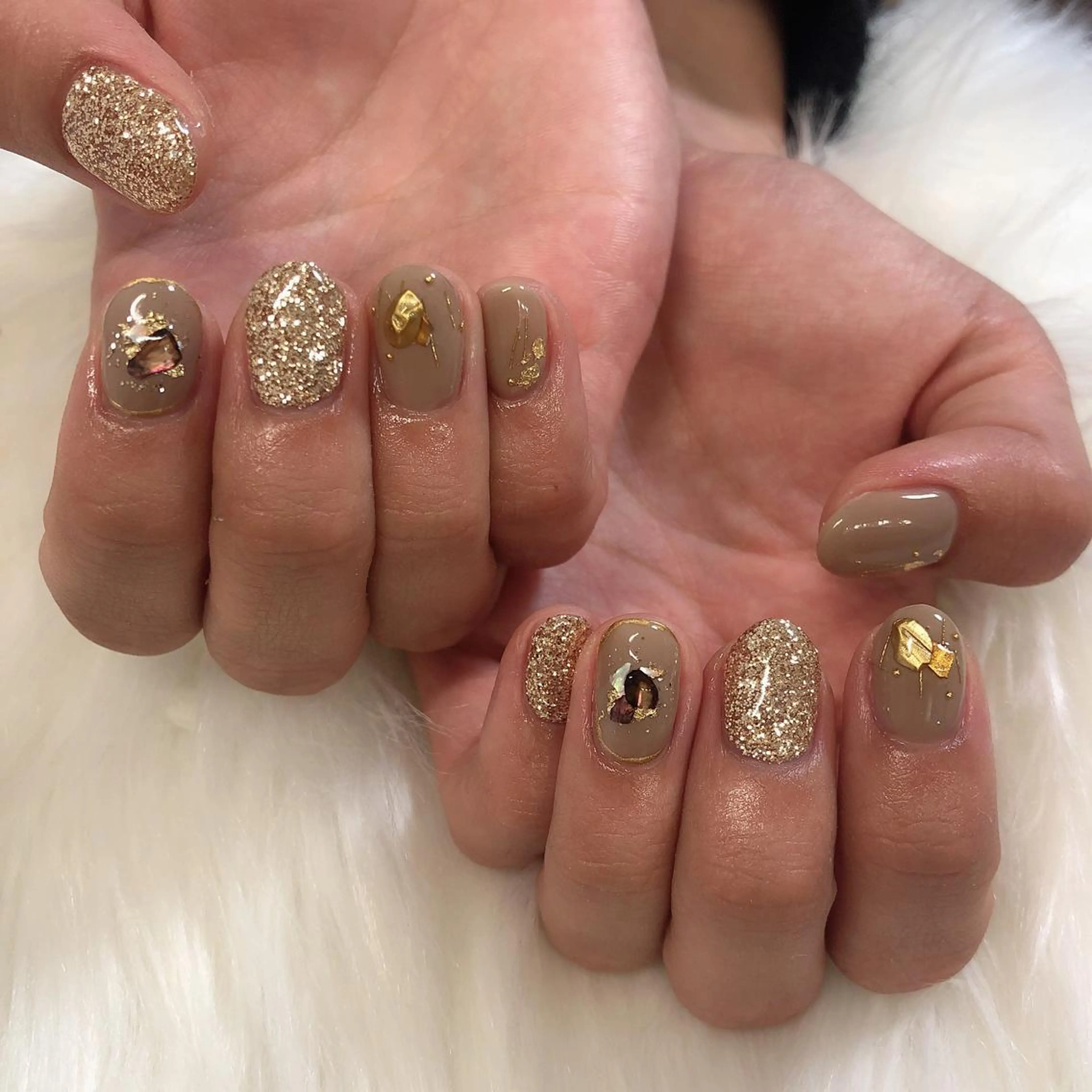 ネイル ハンドネイル 西岡 杏のネイルデザイン