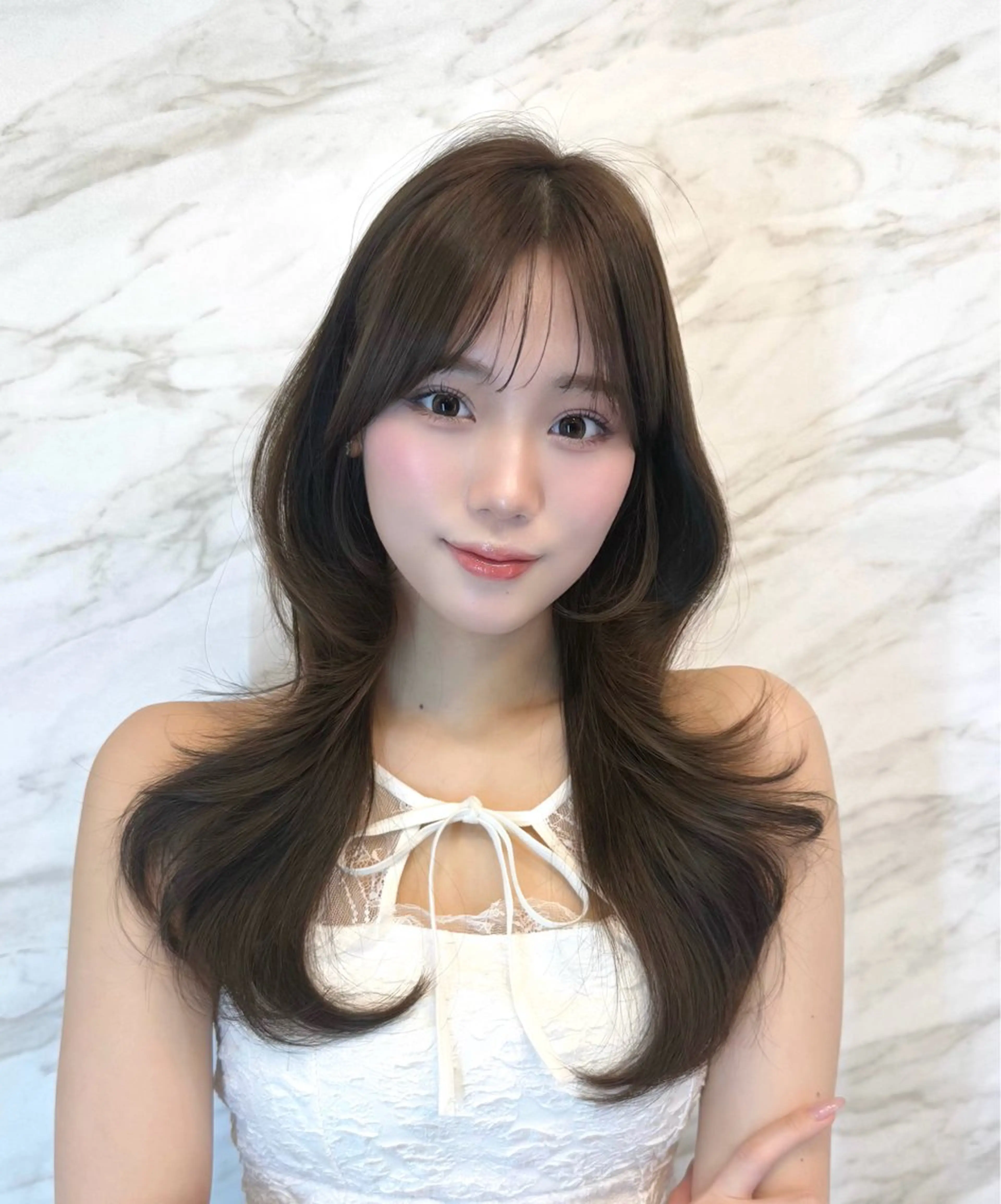 ロング 韓国ヘア/艶髪/ 透明感カラー/つぐみのヘアスタイル