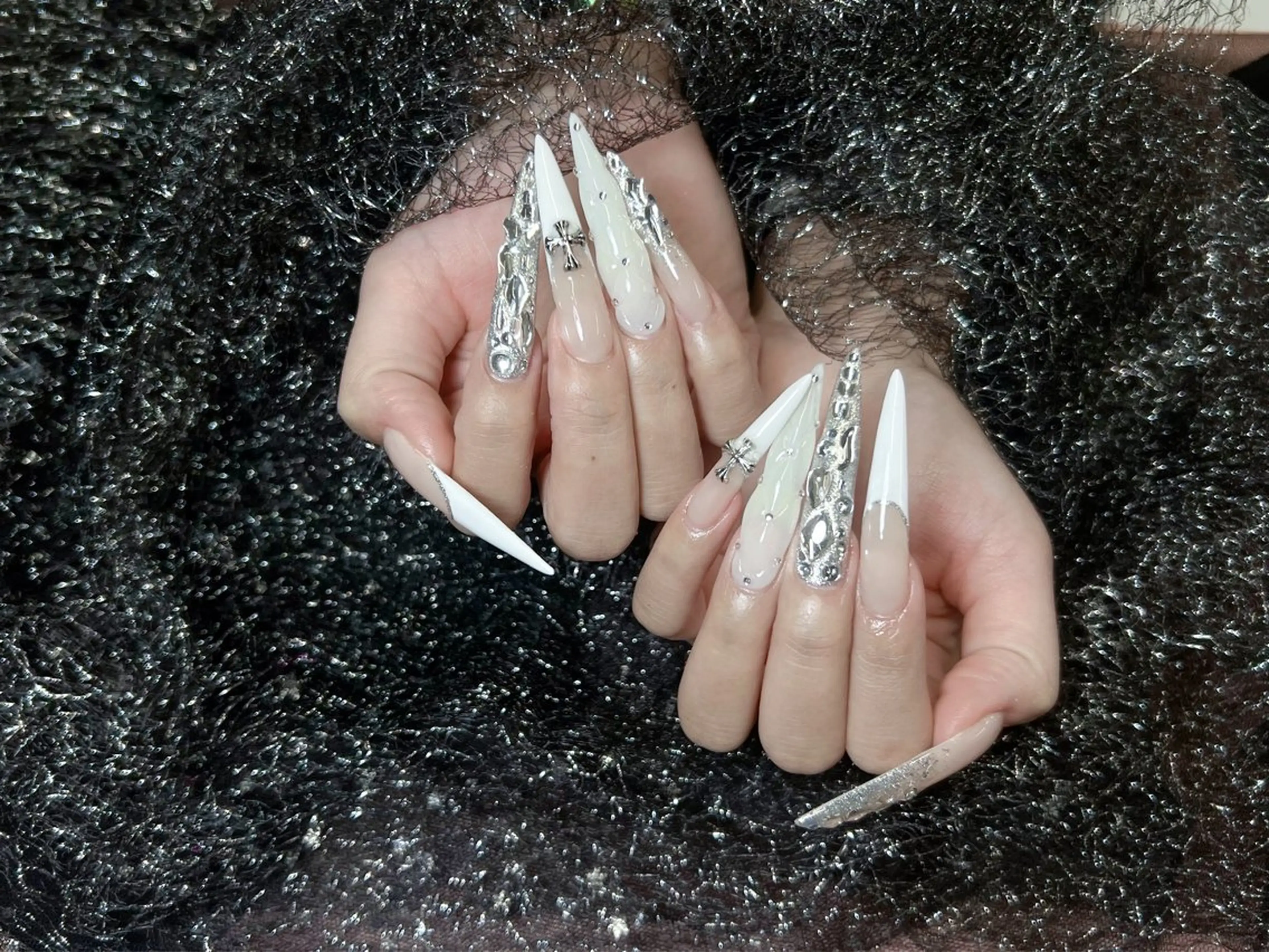 ネイル 成人式 フラッシュネイル フレンチネイル ジェルネイル グラデーション ハンドネイル Lya  Nail Yumi❤️のネイルデザイン