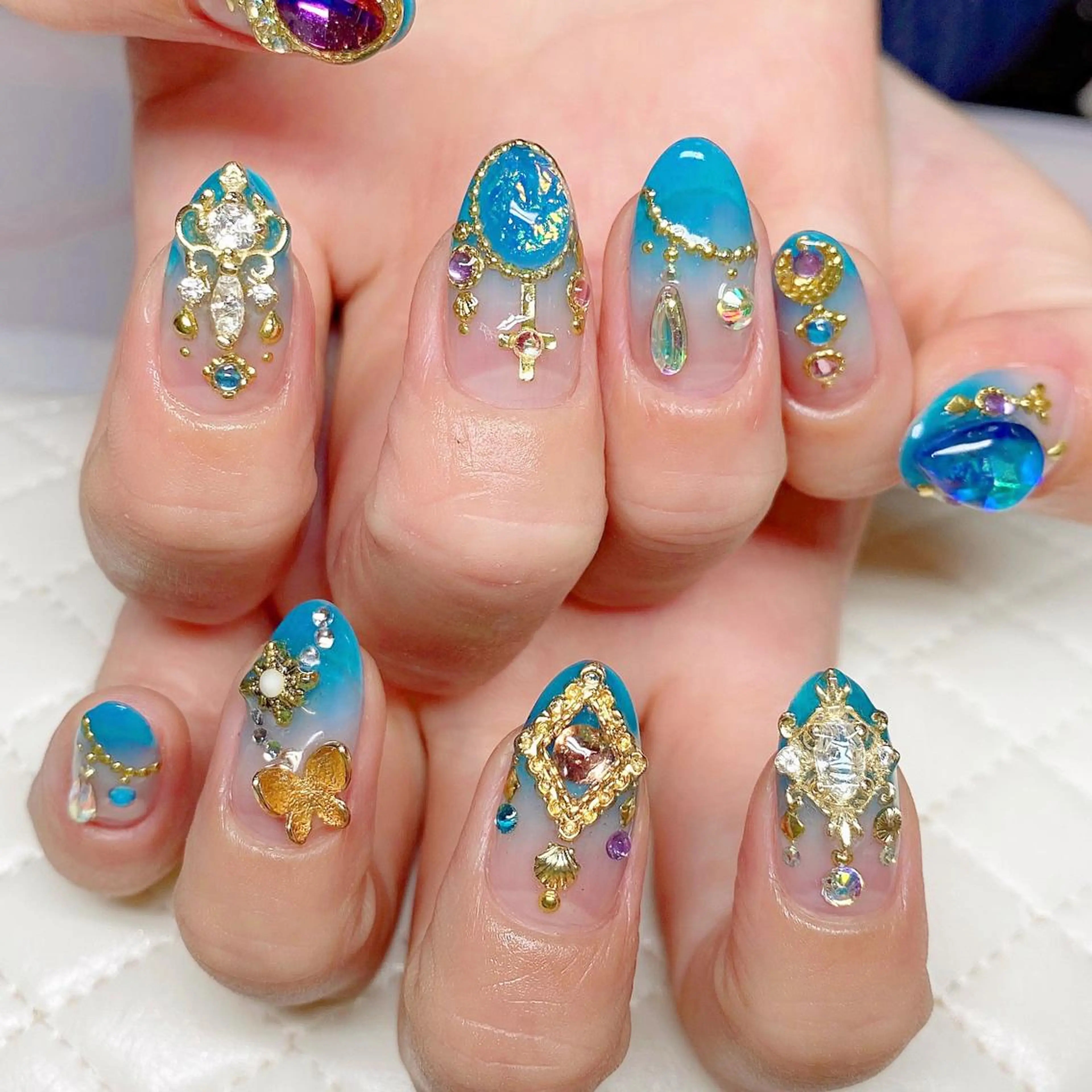 ネイル ハンドネイル ハンドケア ナユキNA.YUKI 池袋店のネイルデザイン