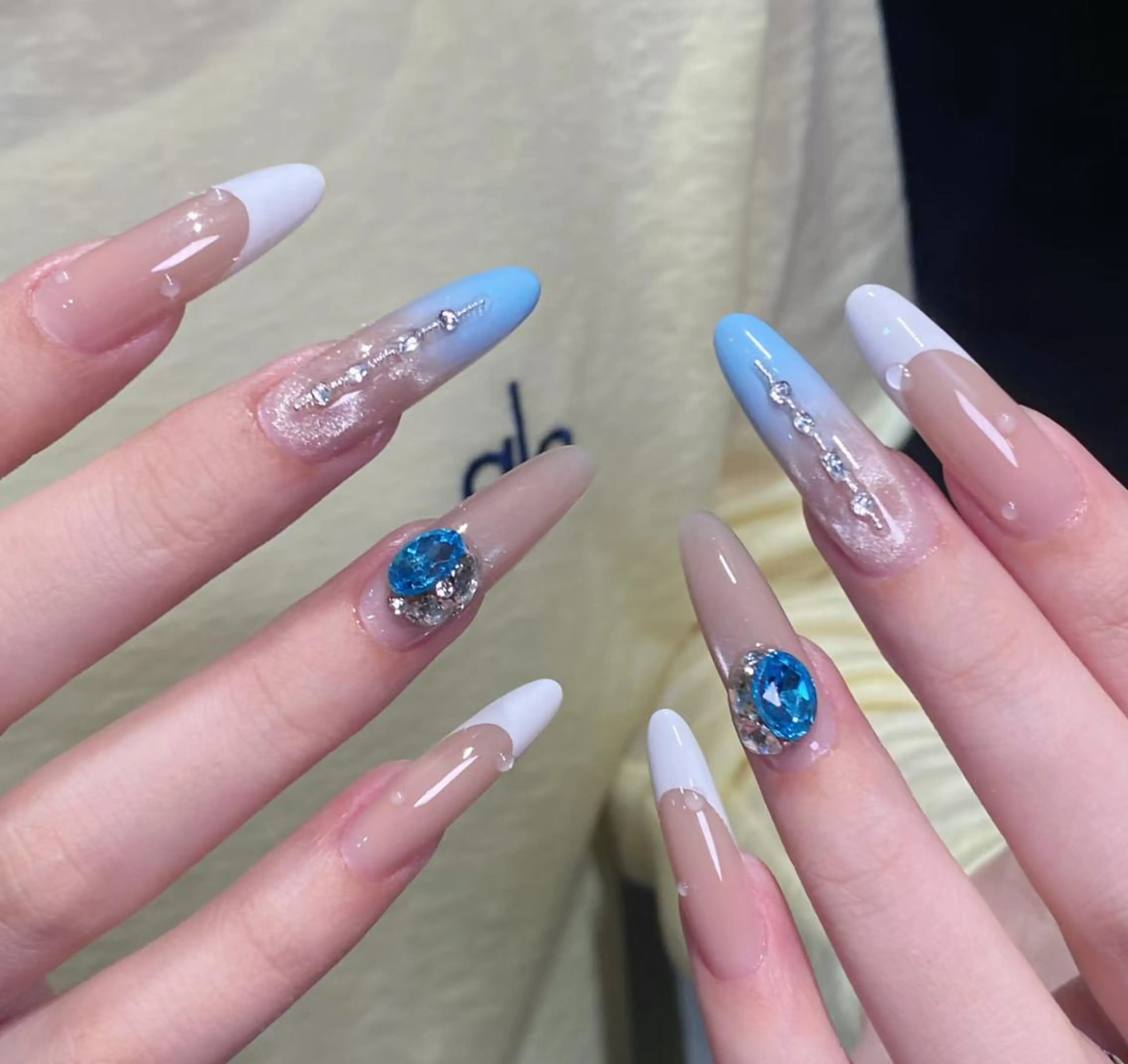 ネイル ハンドネイル 🎀 NaNa_nailのネイルデザイン