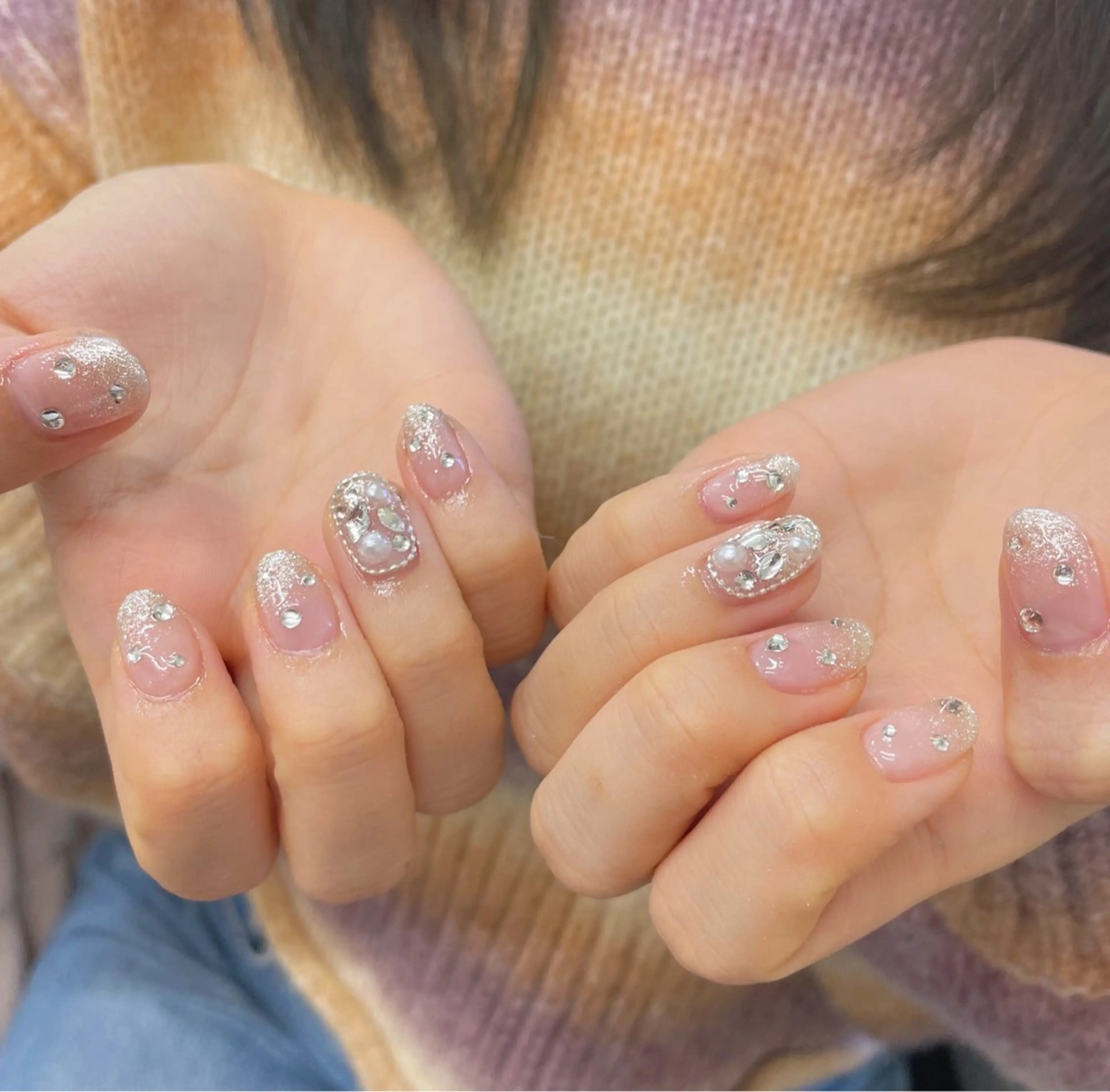 ネイル キラキラネイル 🌴konami 4U NAIL🥥のネイルデザイン