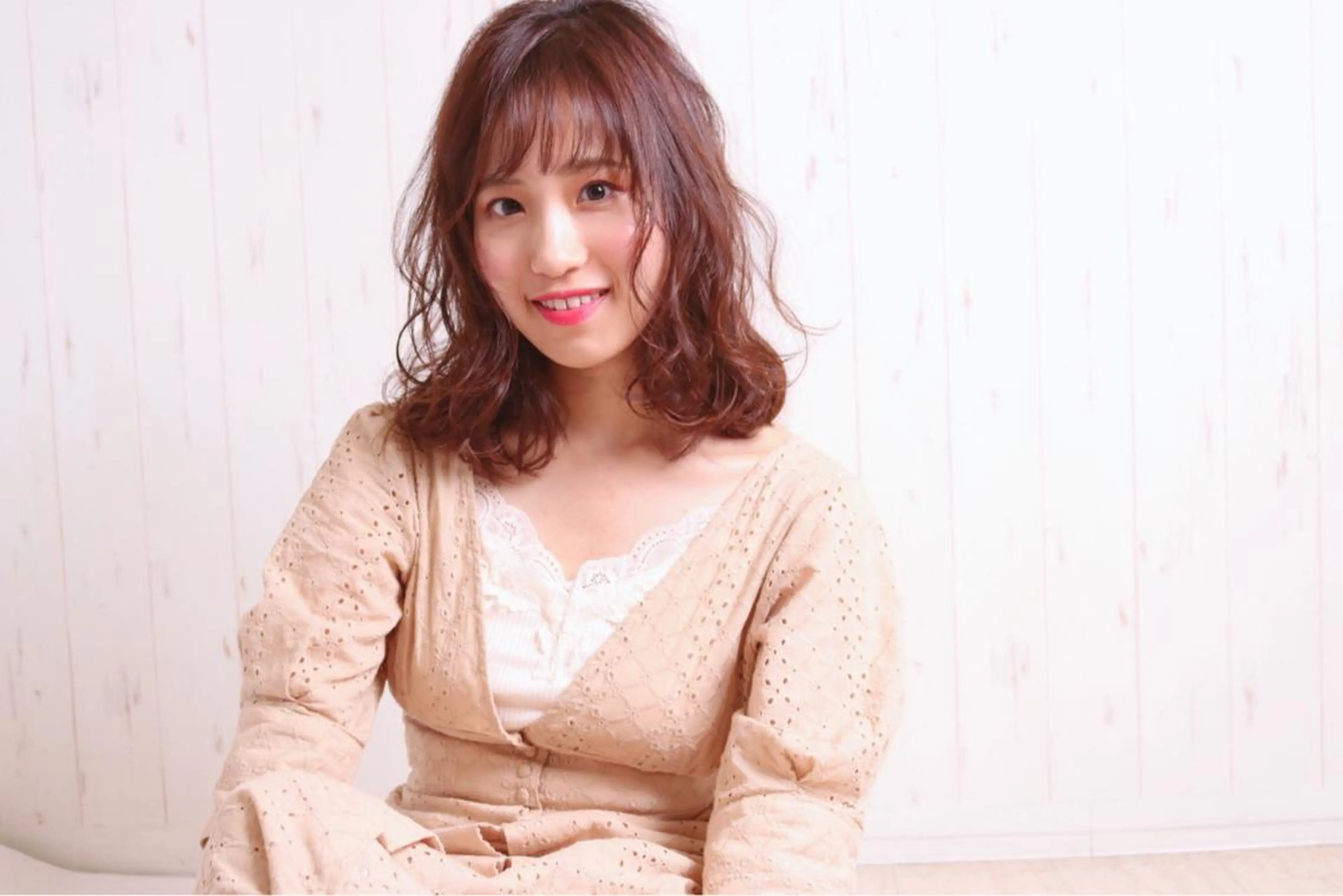 ミディアム カラー ベージュカラー ブラウンカラー ブラウンベージュ KAIzen. tomoのヘアスタイル