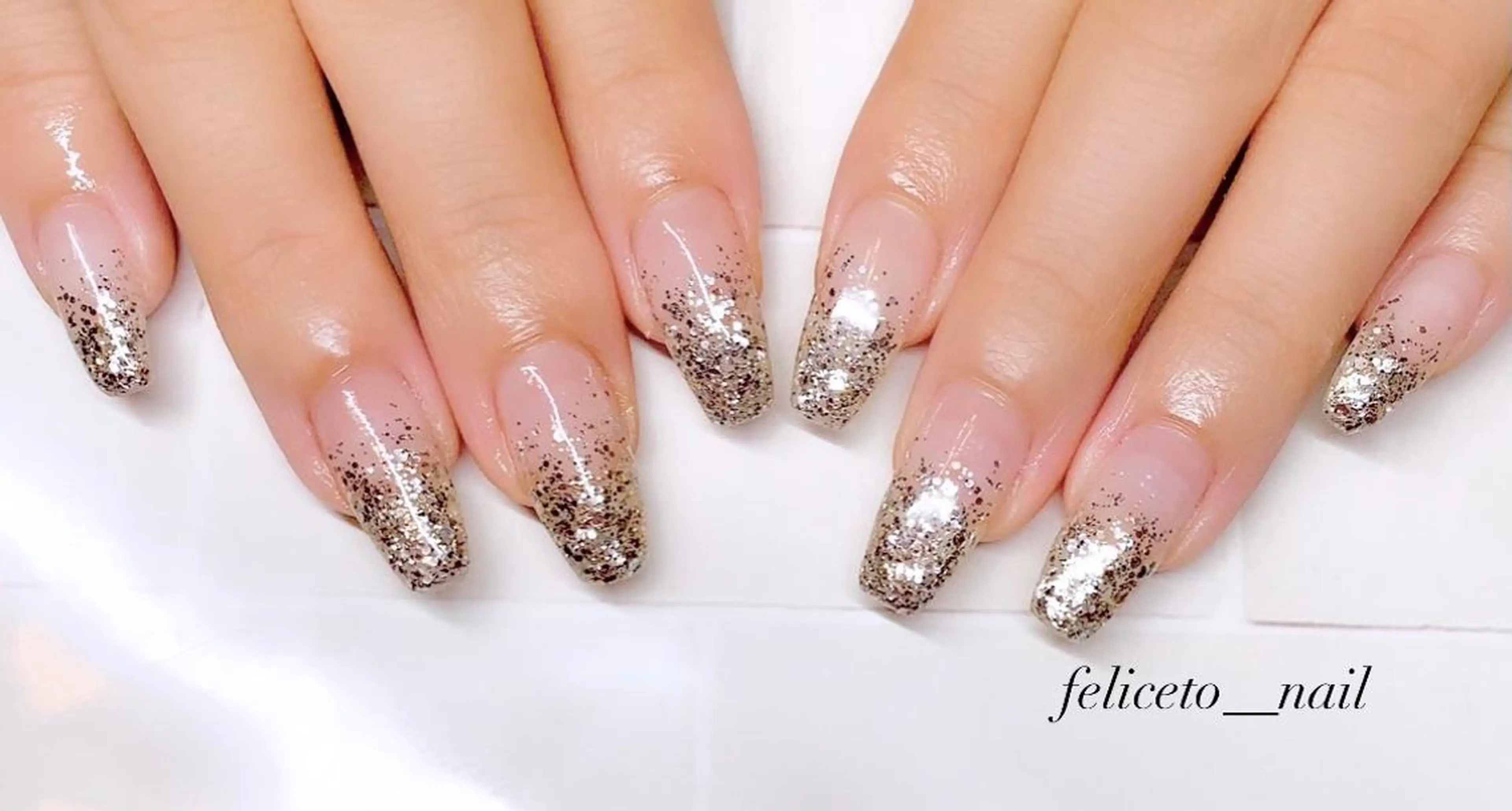 ネイル グラデーション ラメ(グリッター) ラメグラデーション Honokaホノカ nailのエステ・リラクイメージ