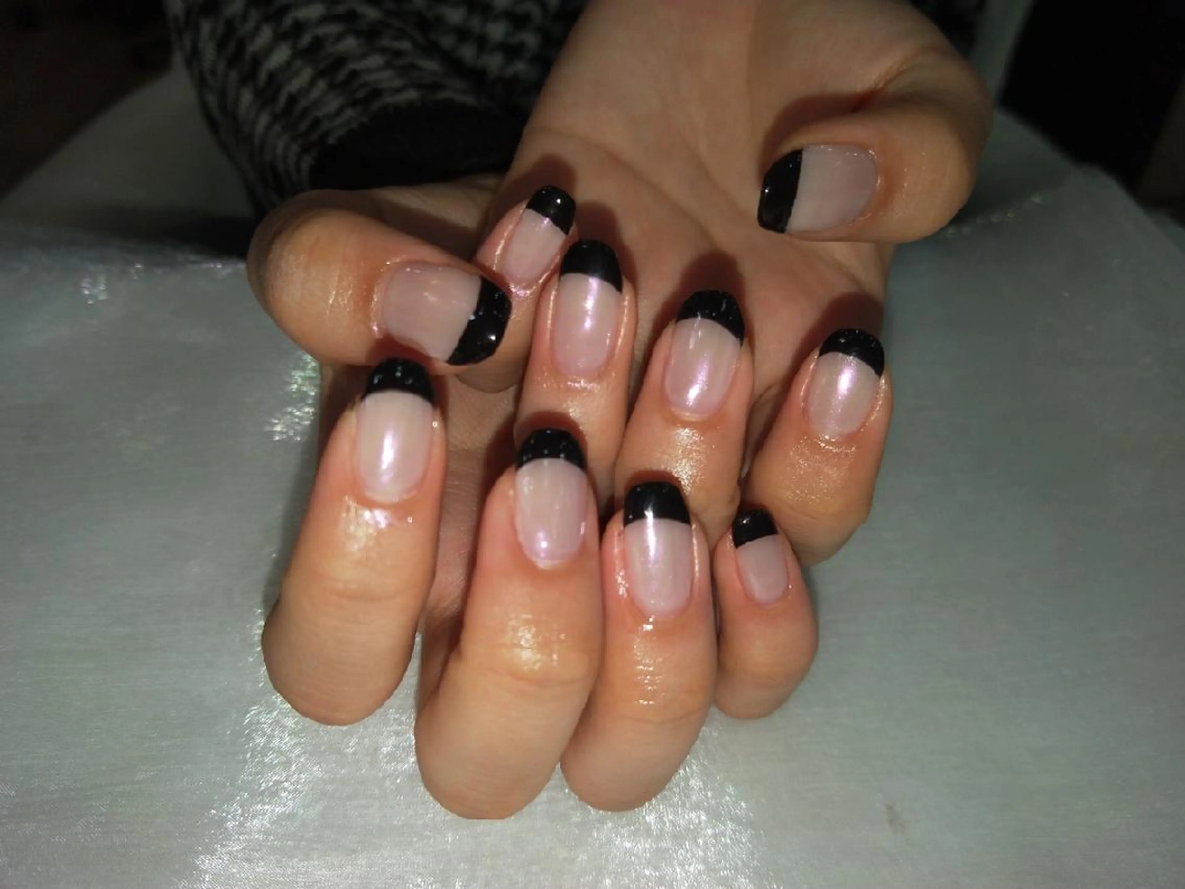 ネイル ハンドネイル ハンドケア はばすみれ🎀ﾈｲﾙ 光ﾌｪｲｼｬﾙ ﾍｱのネイルデザイン