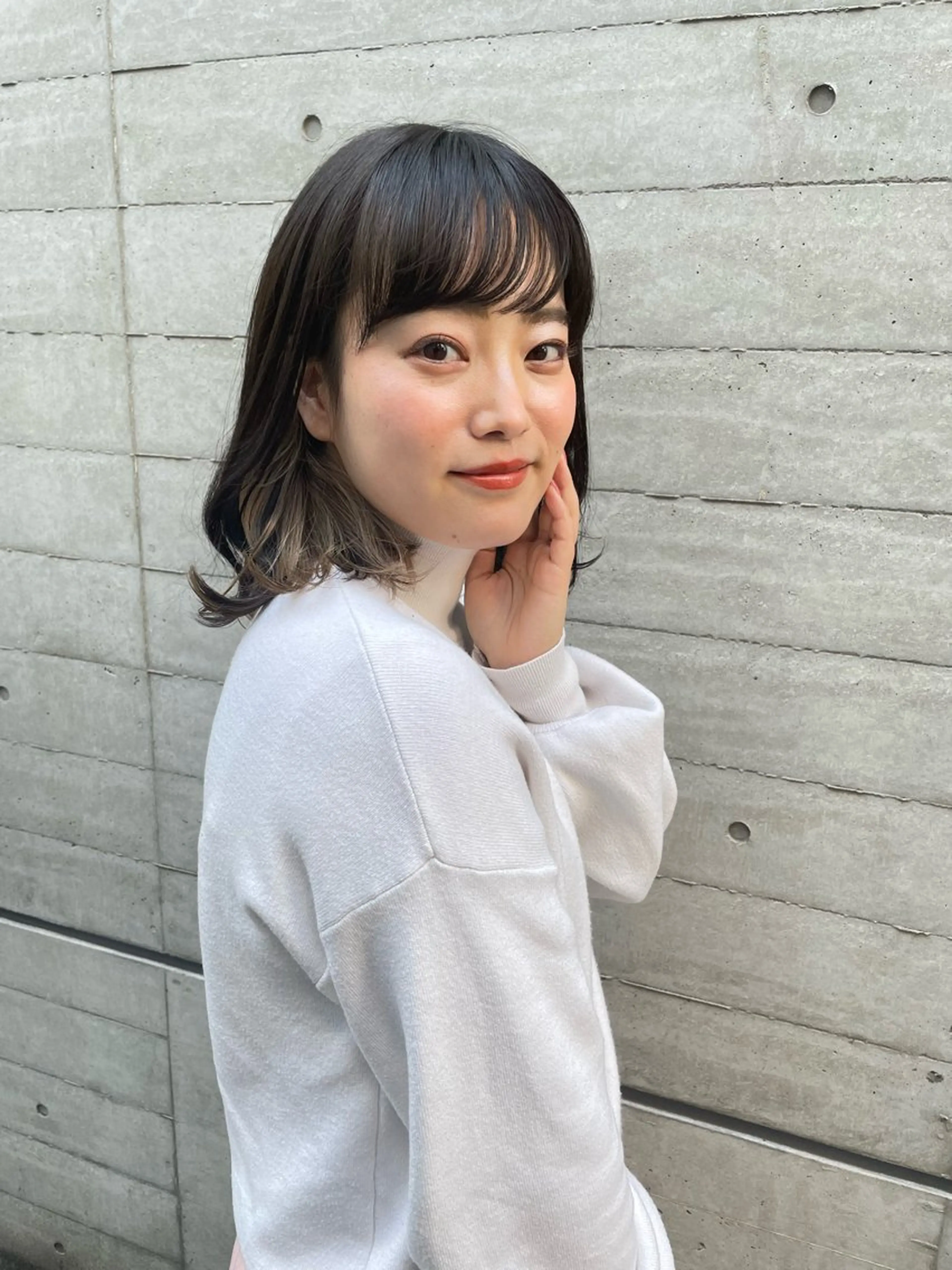ミディアム カラー カット ヘアカラー トリートメント ツヤ美髪💐 髪質改善/高山愛来のヘアスタイル