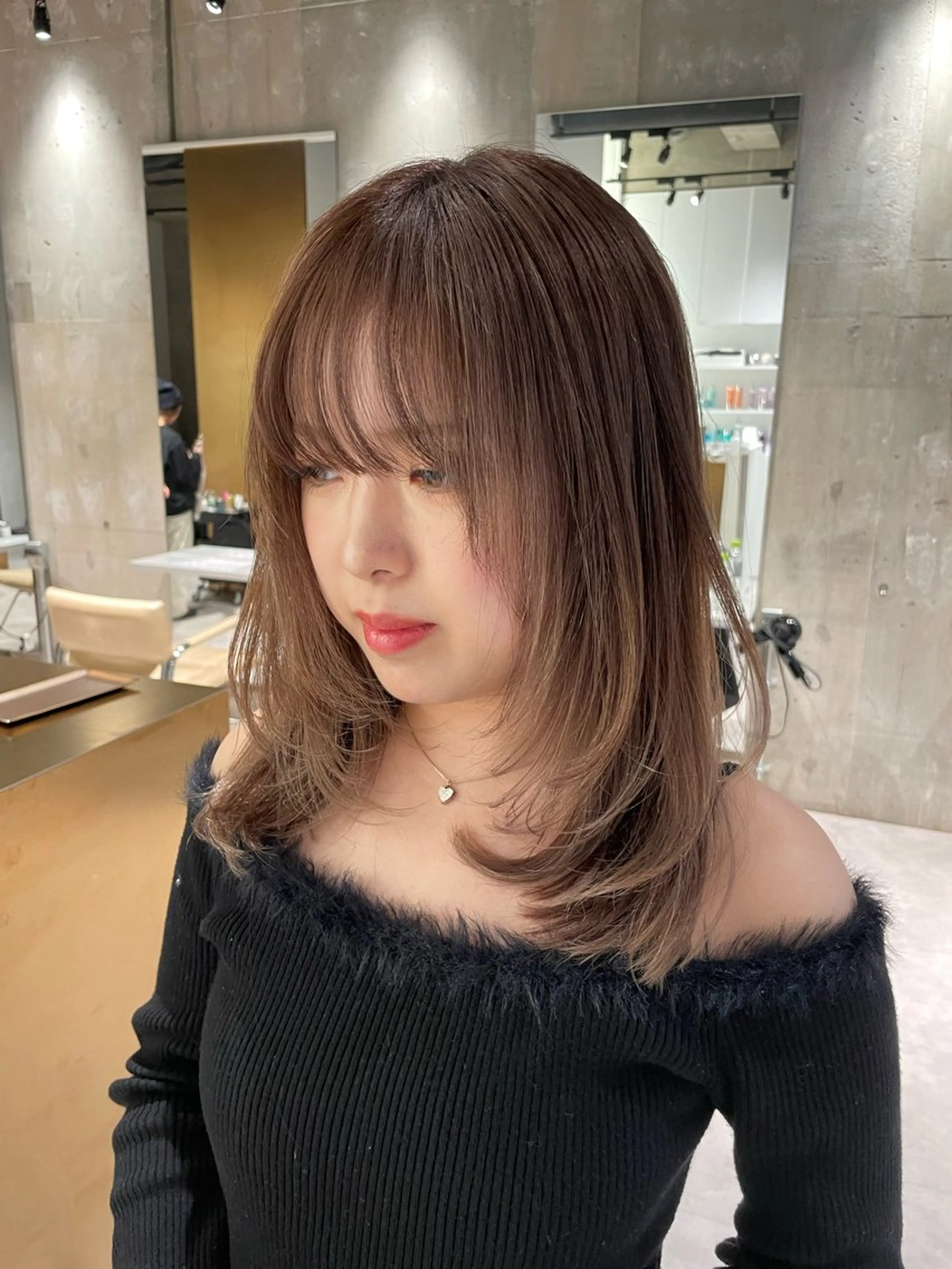 ミディアム カラー ☀️海外レイヤー 🇺🇸/ヒナコのヘアスタイル