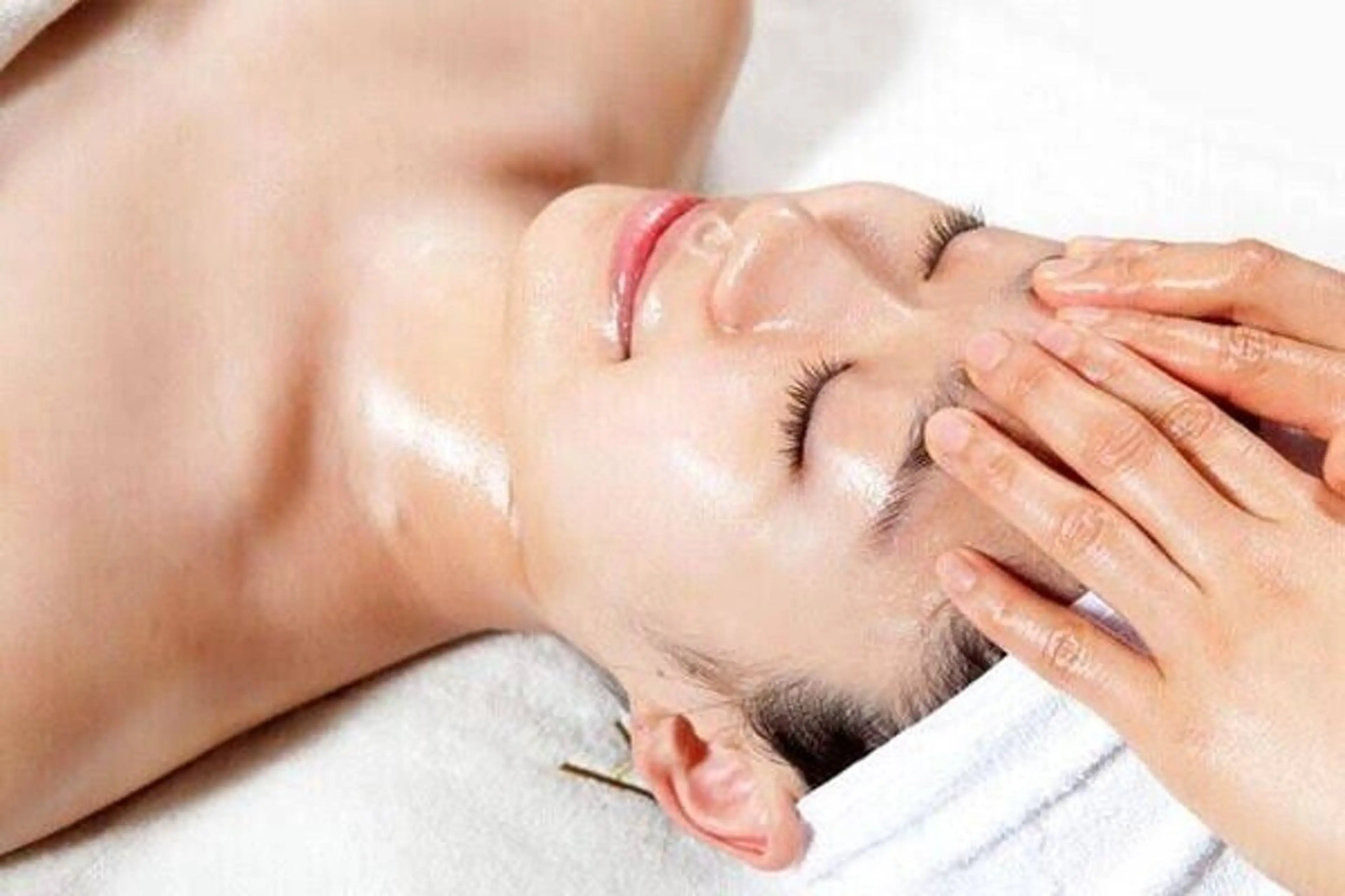 美肌，美ボディ，脱毛 サクラチャンスパのエステ・リラクイメージ