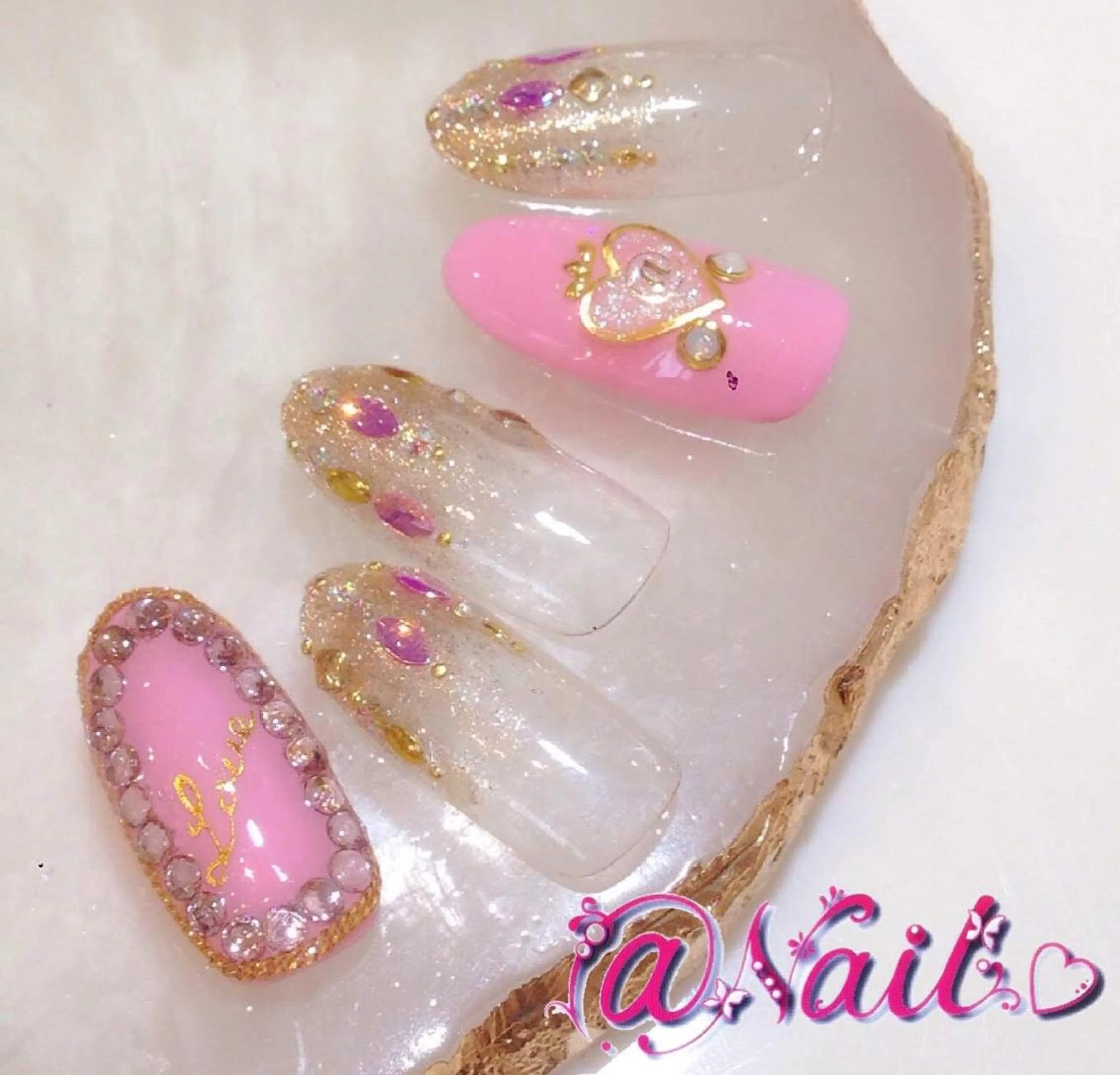 ネイル ネイルチップ 小尾 栞のネイルデザイン