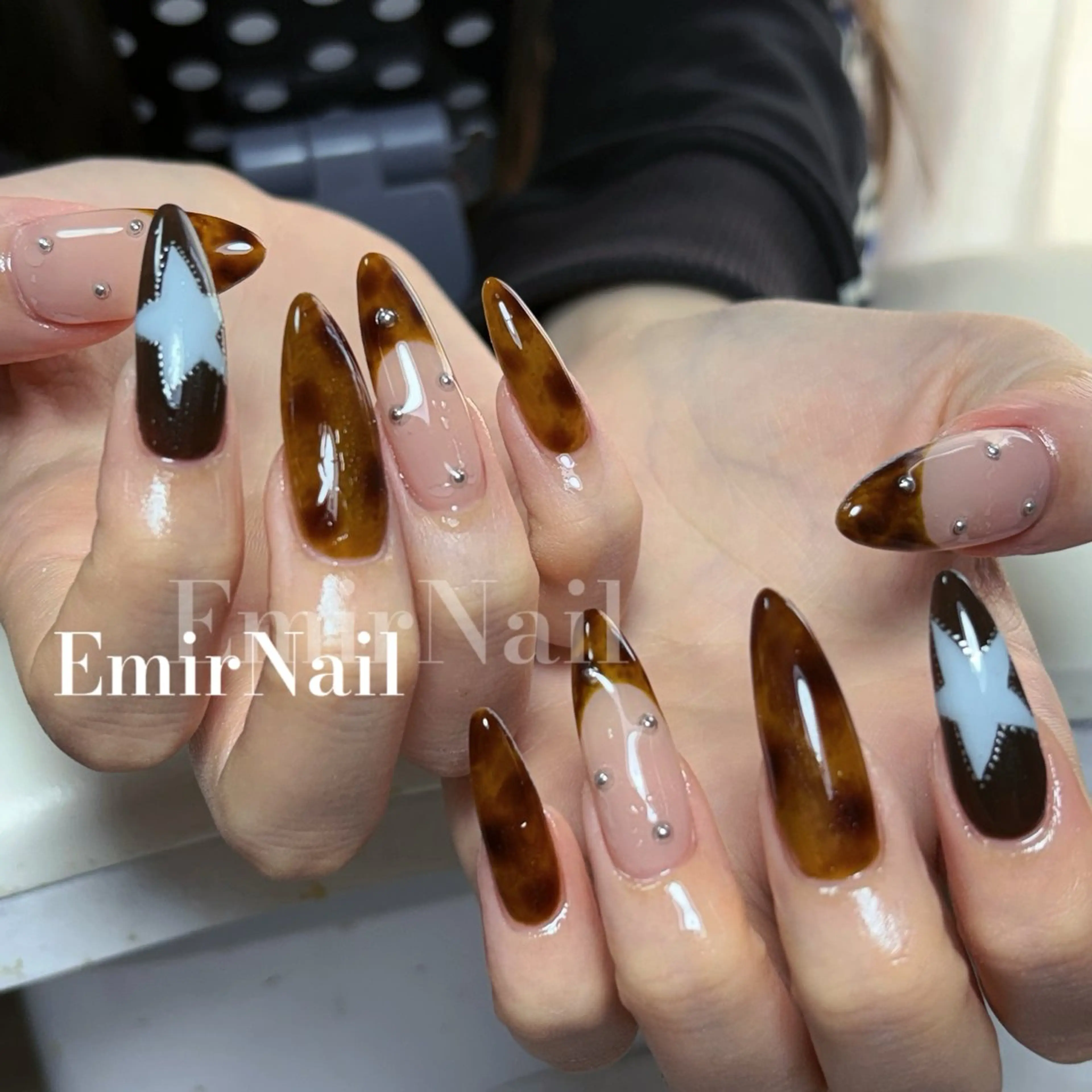 ネイル Emir Nailのネイルデザイン