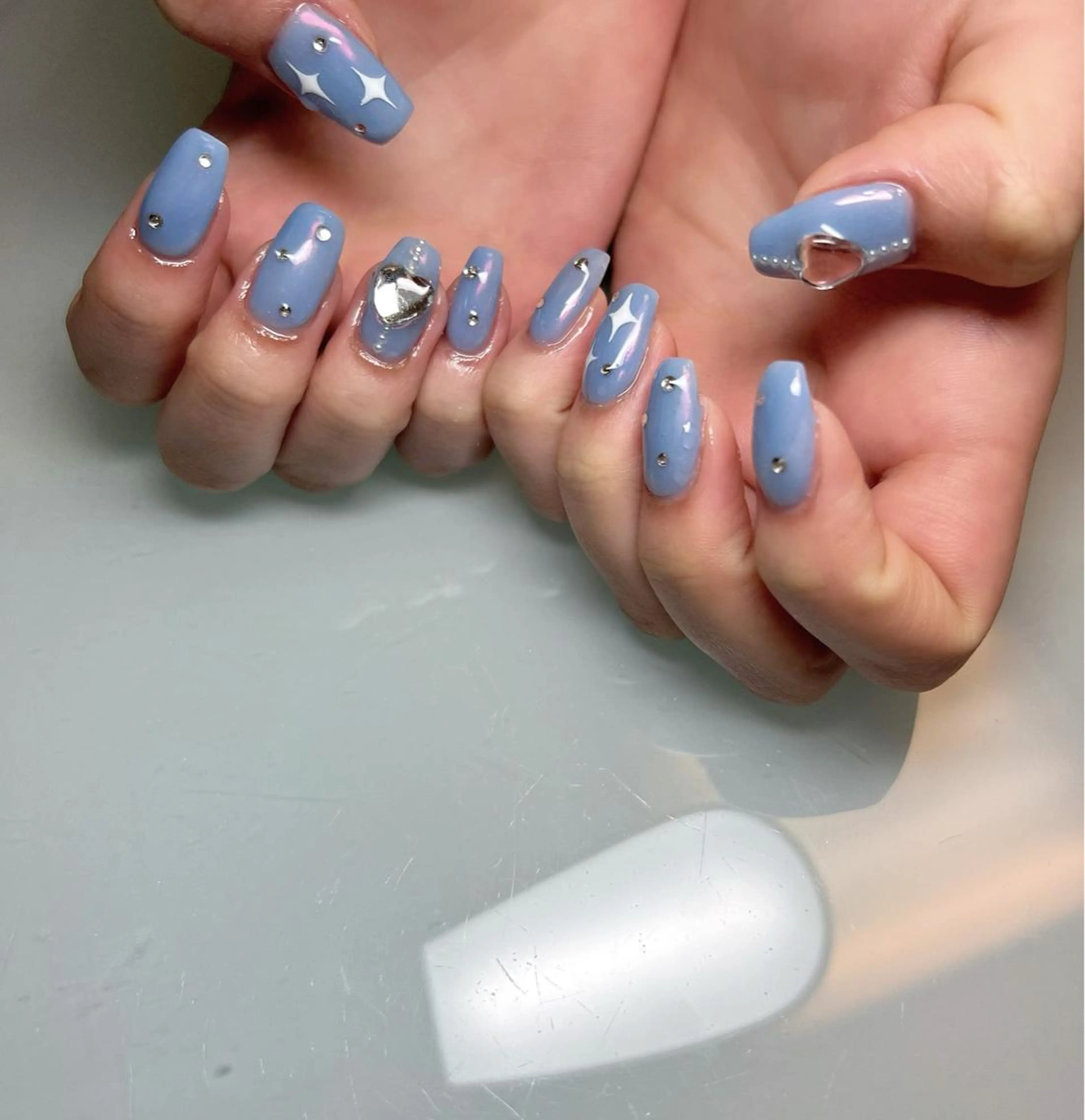 ネイル maison dari (メゾン ダリ )所属・高橋 ユカのネイルデザイン