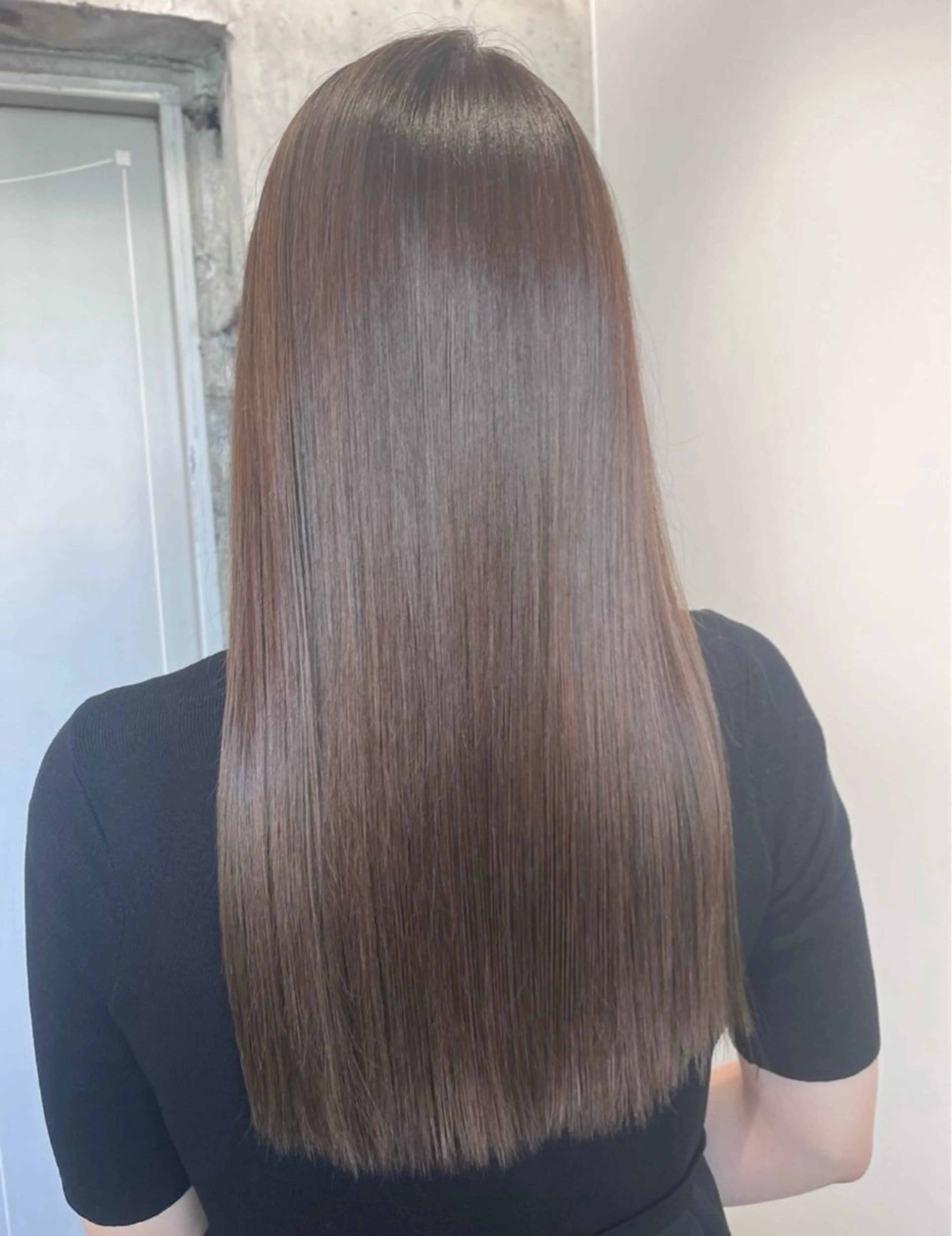 ロング カラー カット ヘアカラー トリートメント newi 天王寺 🪐airiのヘアスタイル