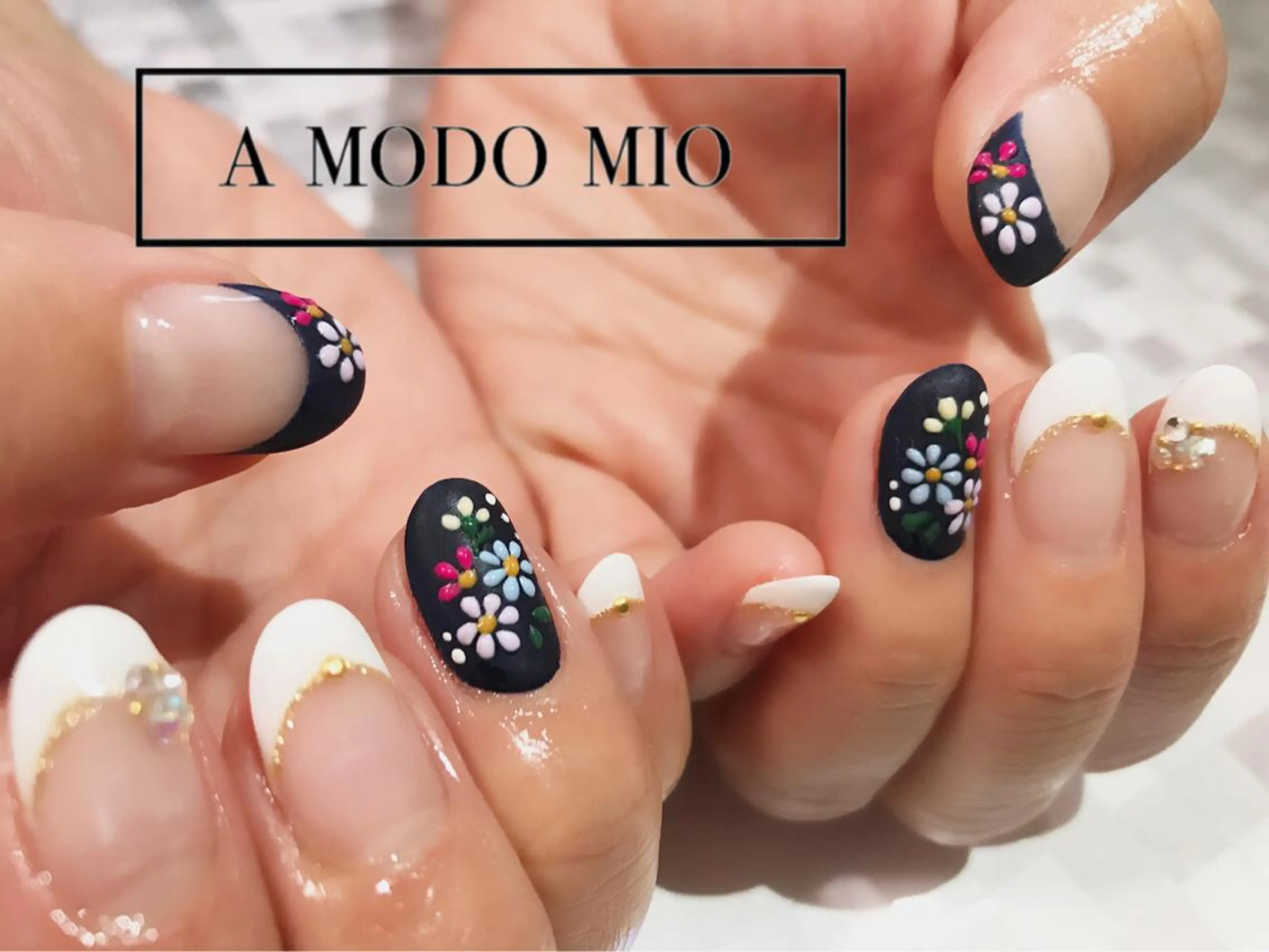 ネイル A MODO MIOのネイルデザイン