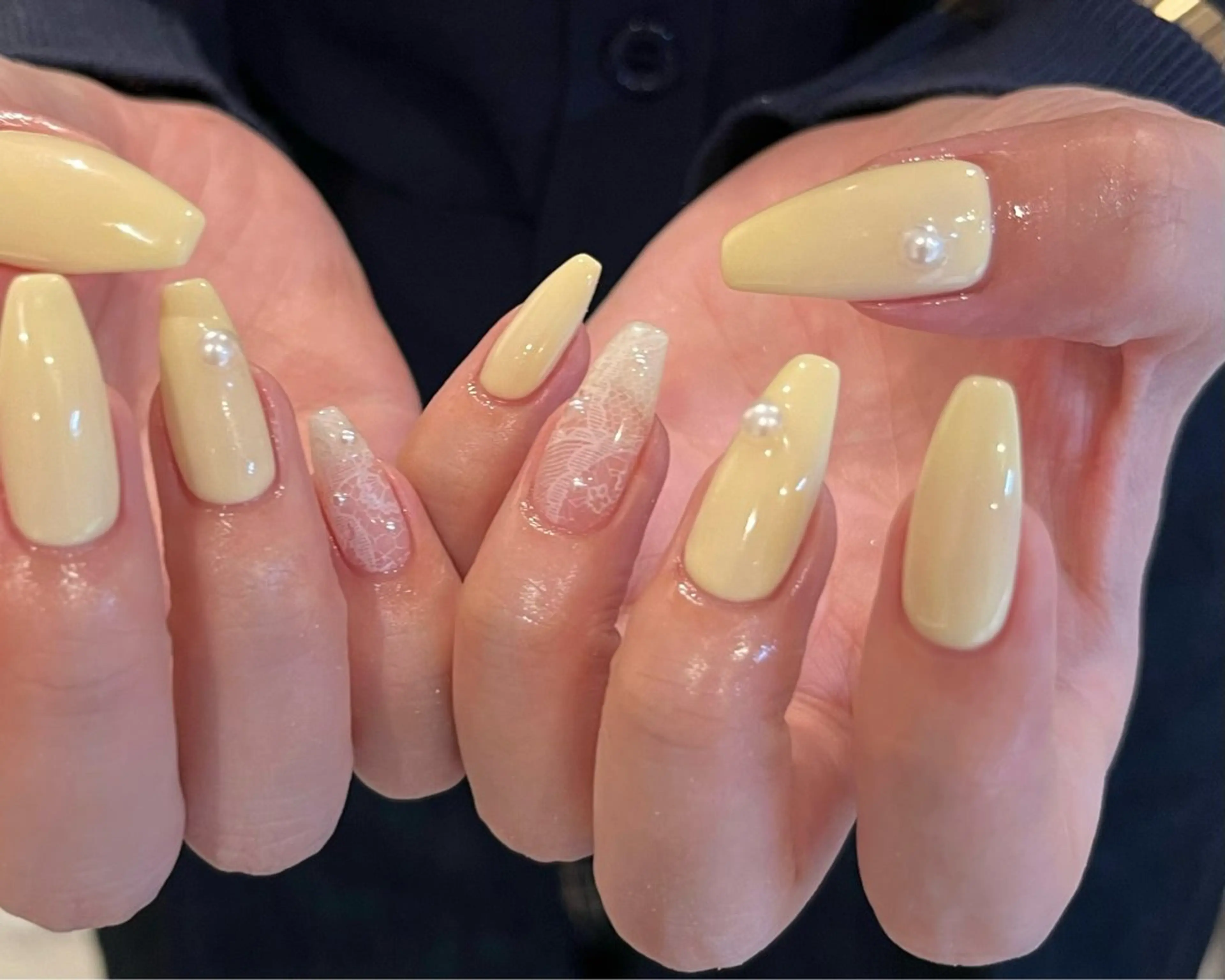 ネイル ハンドネイル prunelle .のネイルデザイン