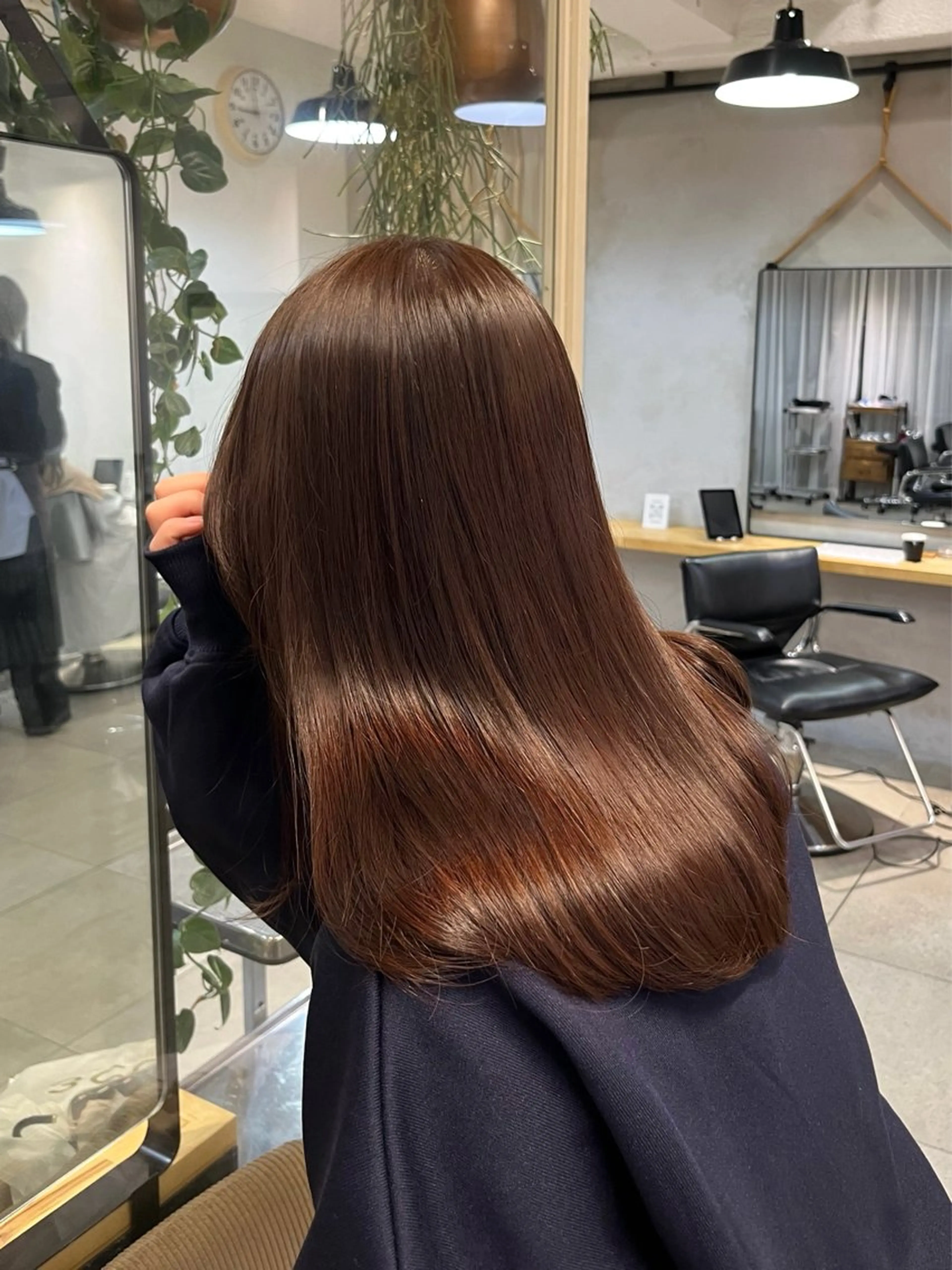 ケアカラー➕Aujuaクイックトリートメント（ロング料金無し）の写真