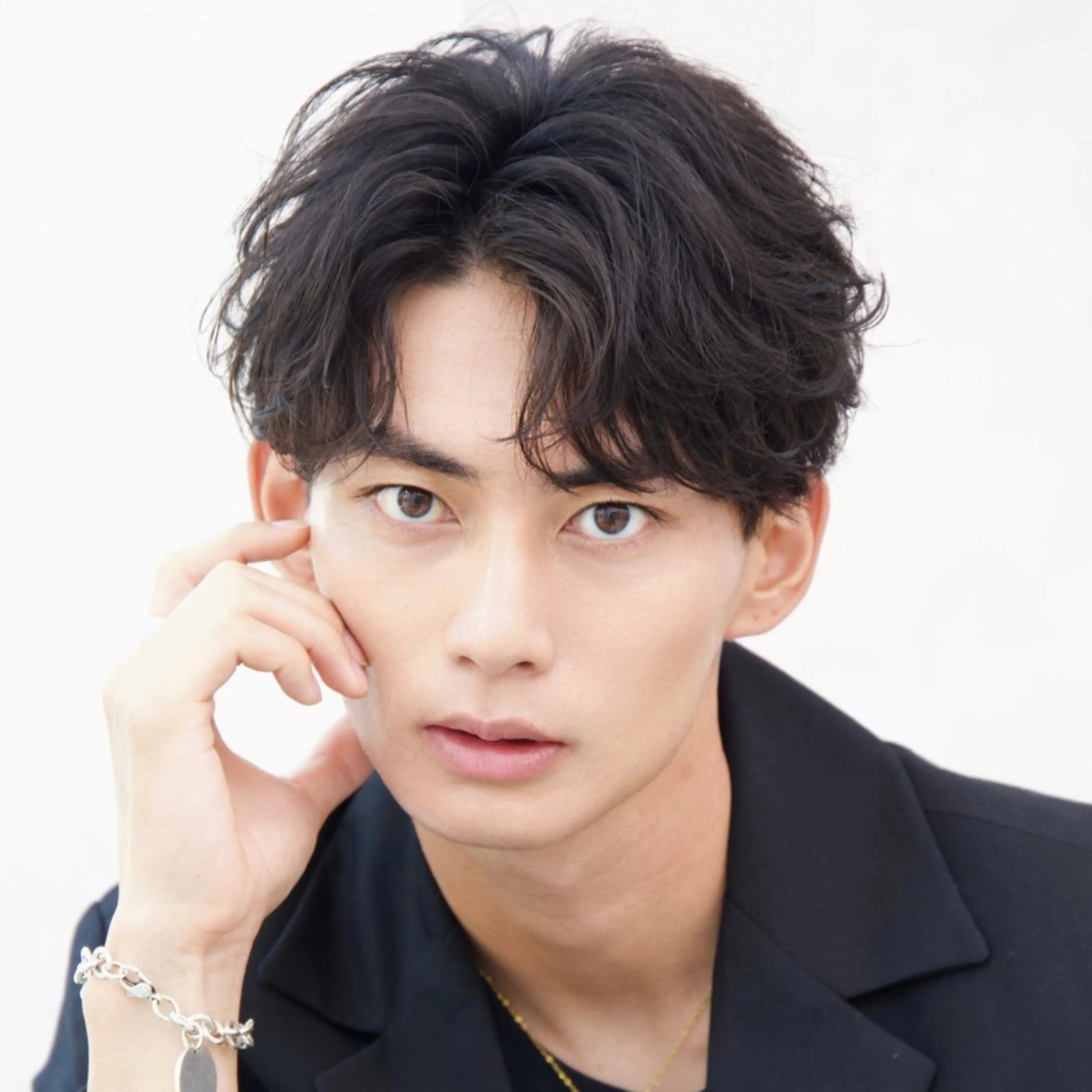 【スタイリスト担当】 メンズカット+各種類メンズパーマ　《フェザーパーマ、波巻きパーマ、ツイスト、シャドウパーマ》の写真