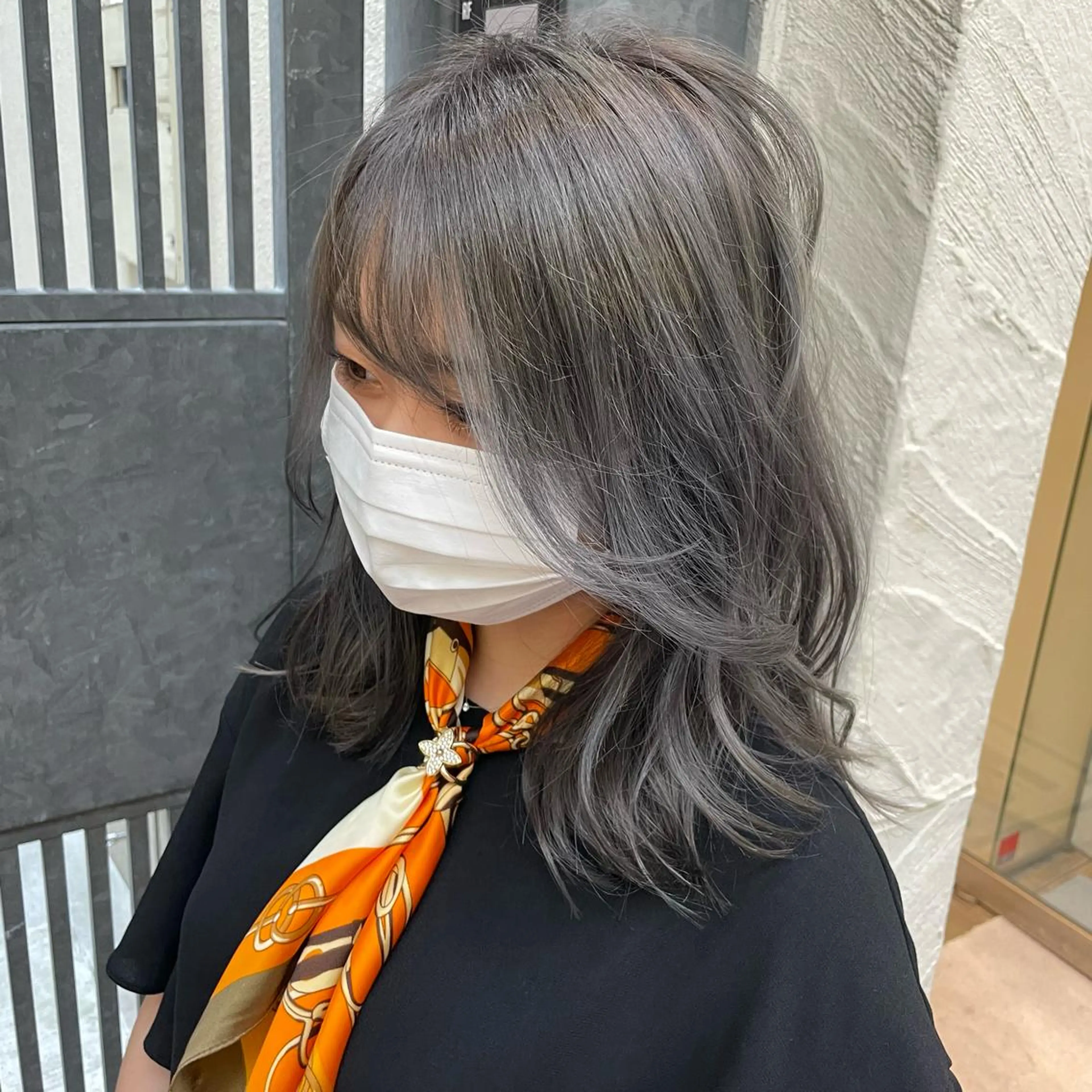 ミディアム アッシュ アッシュグレー アッシュグレージュ ミストバング ボブ ヘアカラー 大人可愛い/レイヤー /ブリーチ/溝口誠二のヘアスタイル