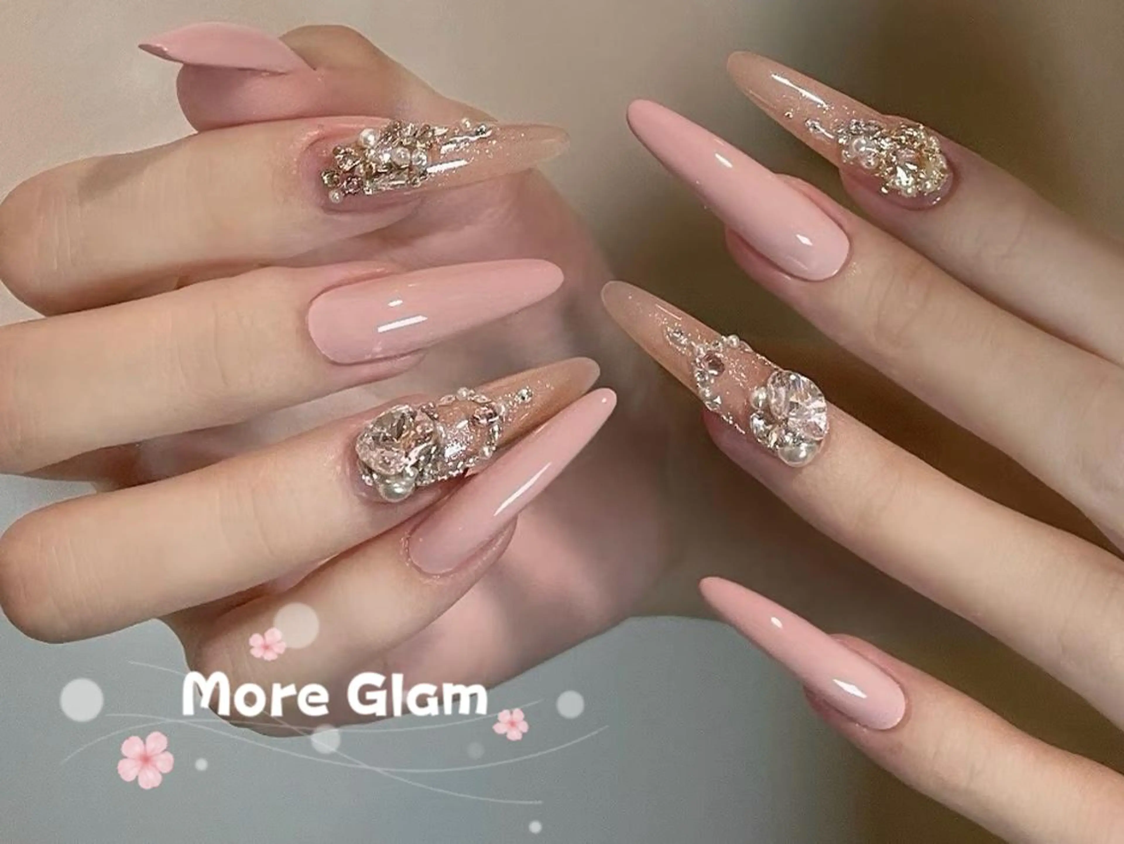 ネイル フットネイル フレンチネイル ジェルネイル ガラスフレンチ 韓国ネイル MoreGlam ネイルのネイルデザイン
