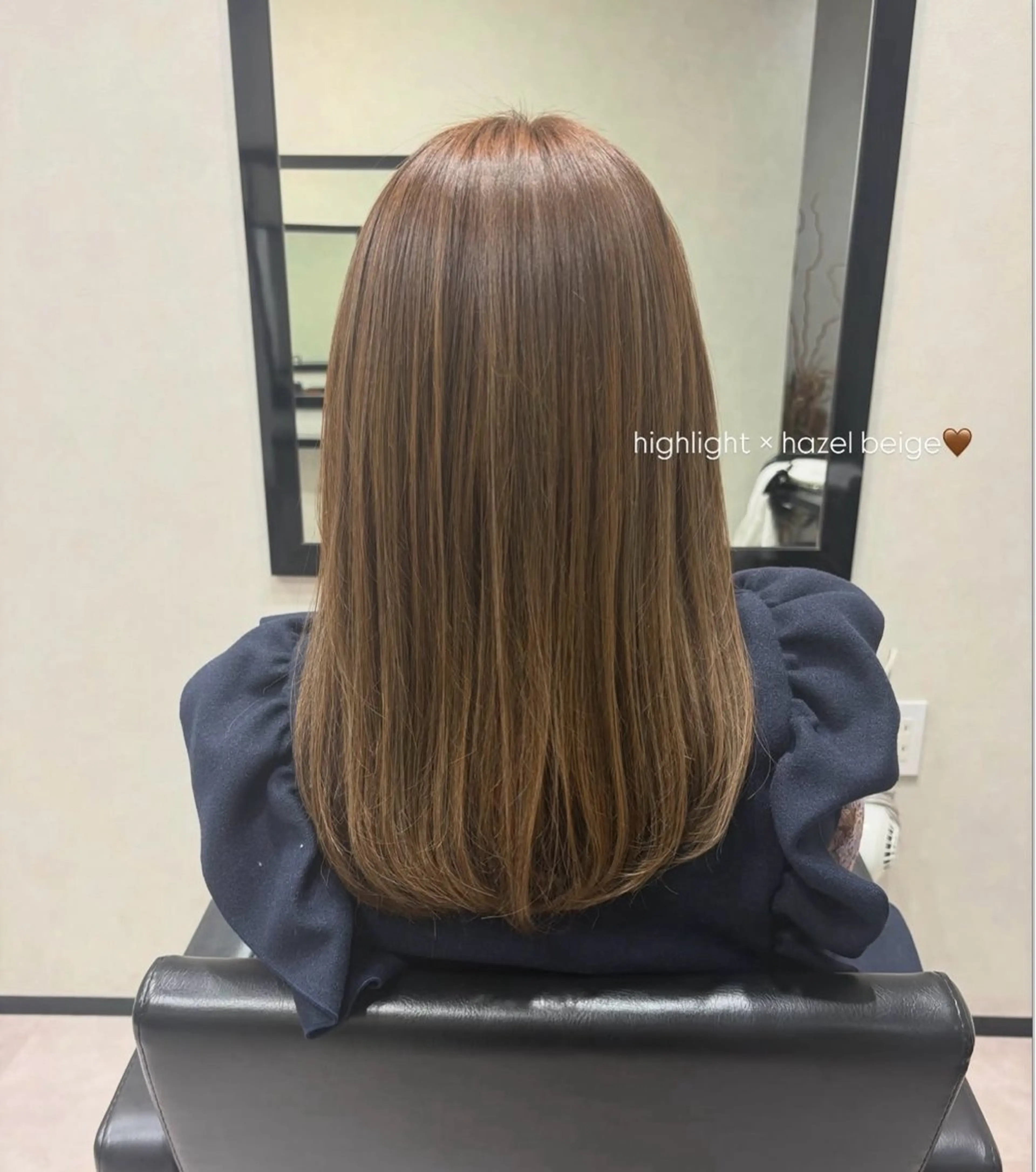 セミロング カラー ベージュカラー ヘーゼル ハイライトカラー ハイライト CAMIOIA / meaのヘアスタイル