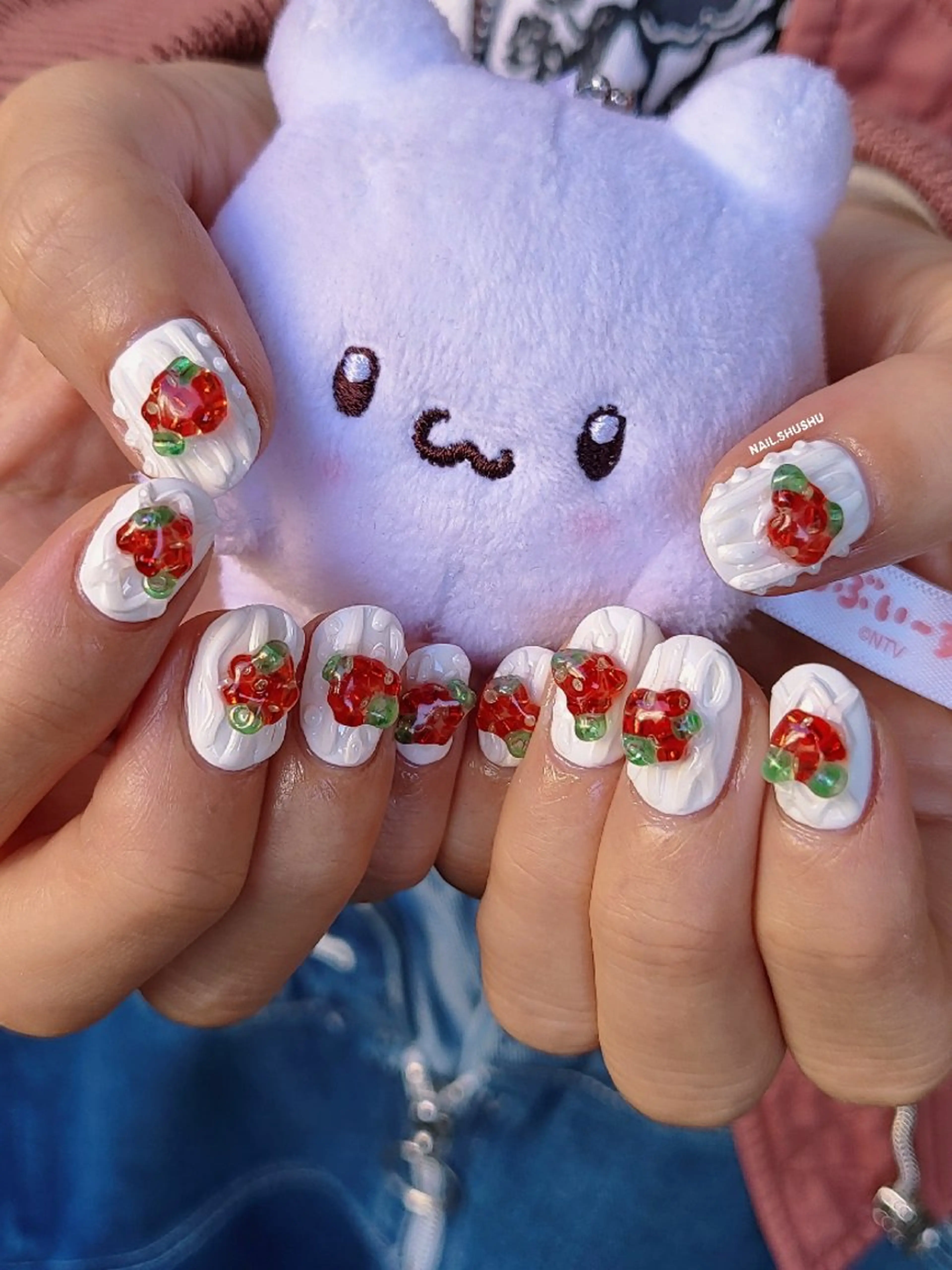 ネイル ハンドネイル 3dパーツ/流行り 👧shushu❤️のネイルデザイン