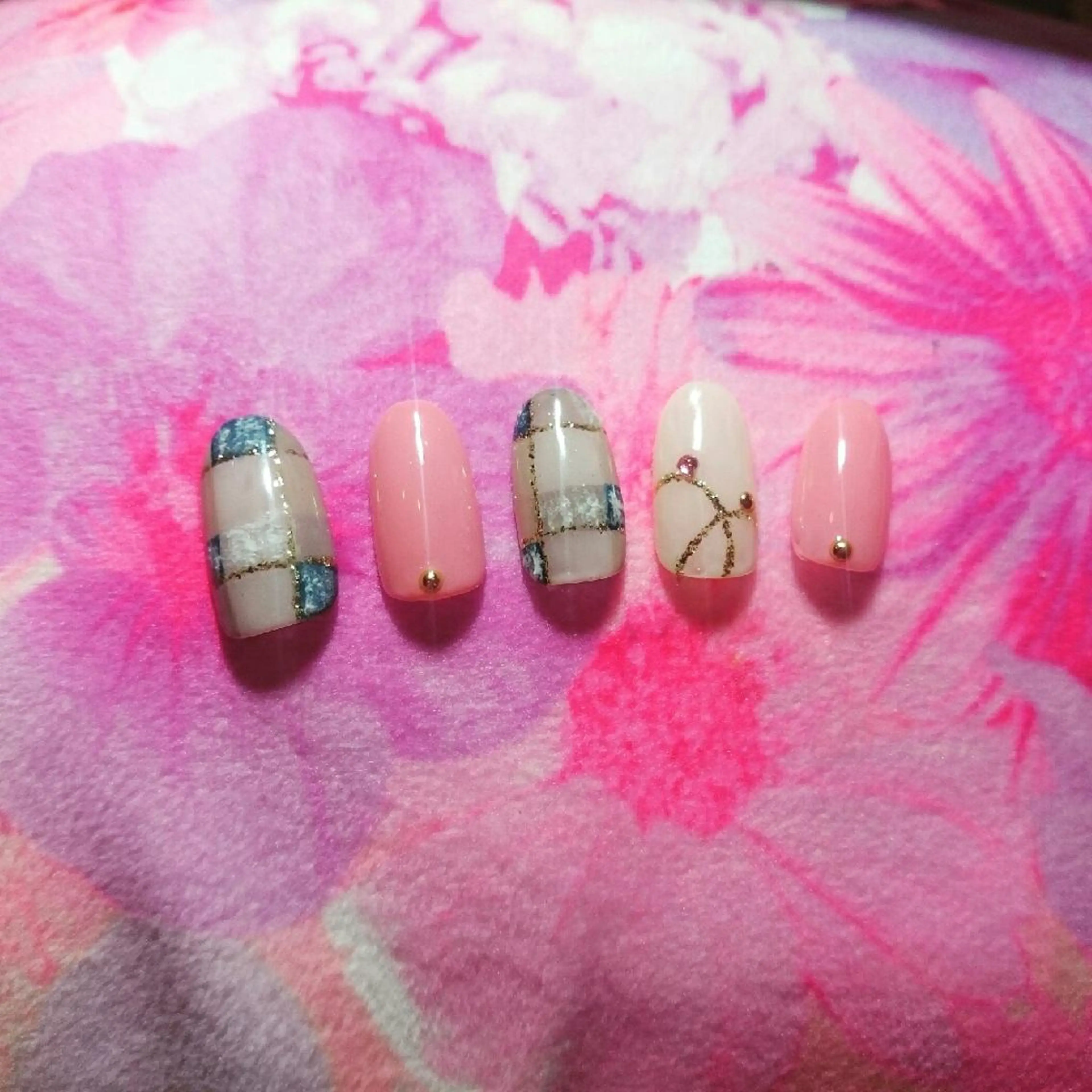 ネイル JEWEL nailのネイルデザイン