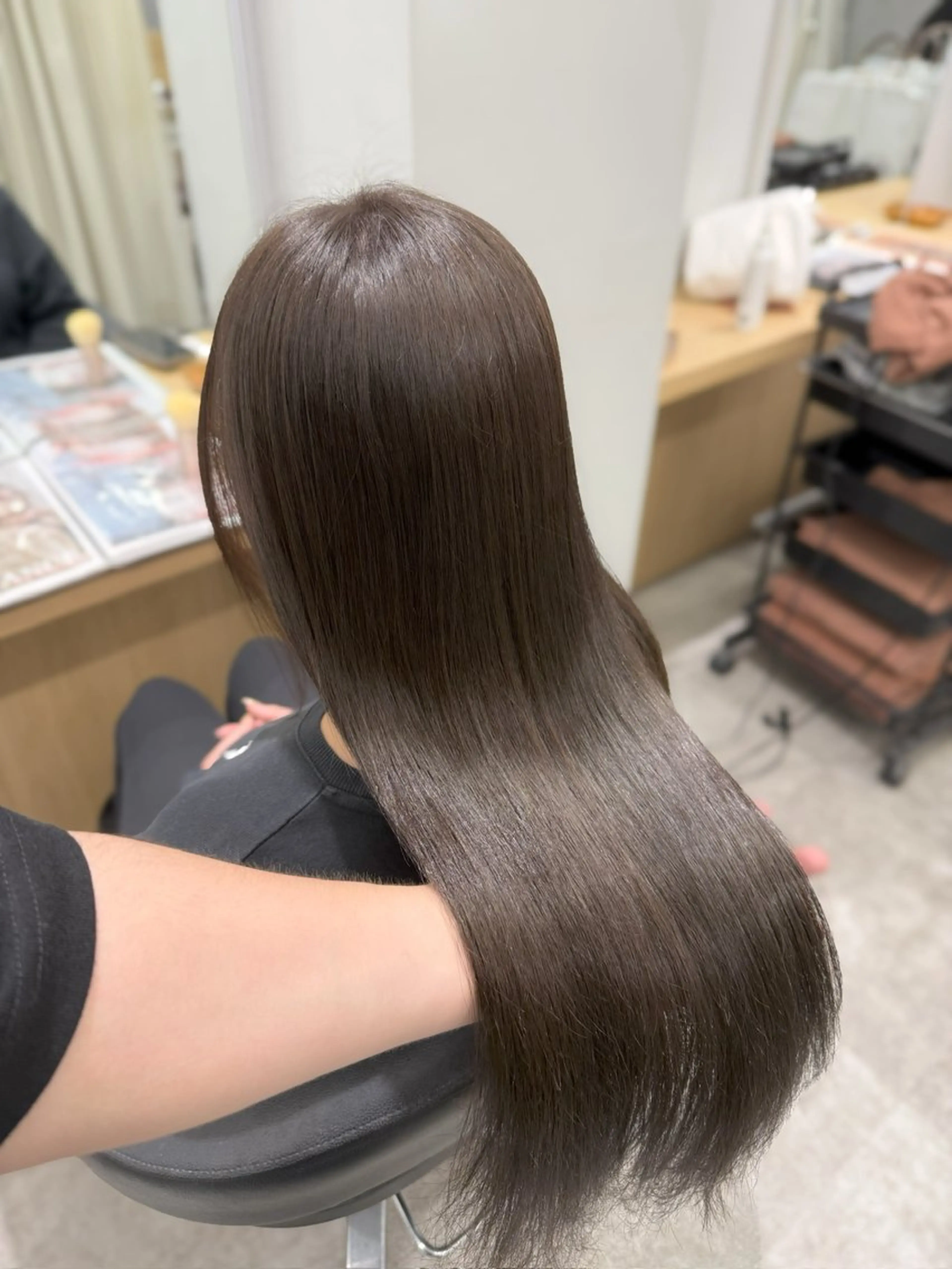 ロング カラー ブリーチ 髪質改善 ヘアカラー トリートメント 巻ける髪質改善🫧ハ イライト/永田汰伊智のヘアスタイル