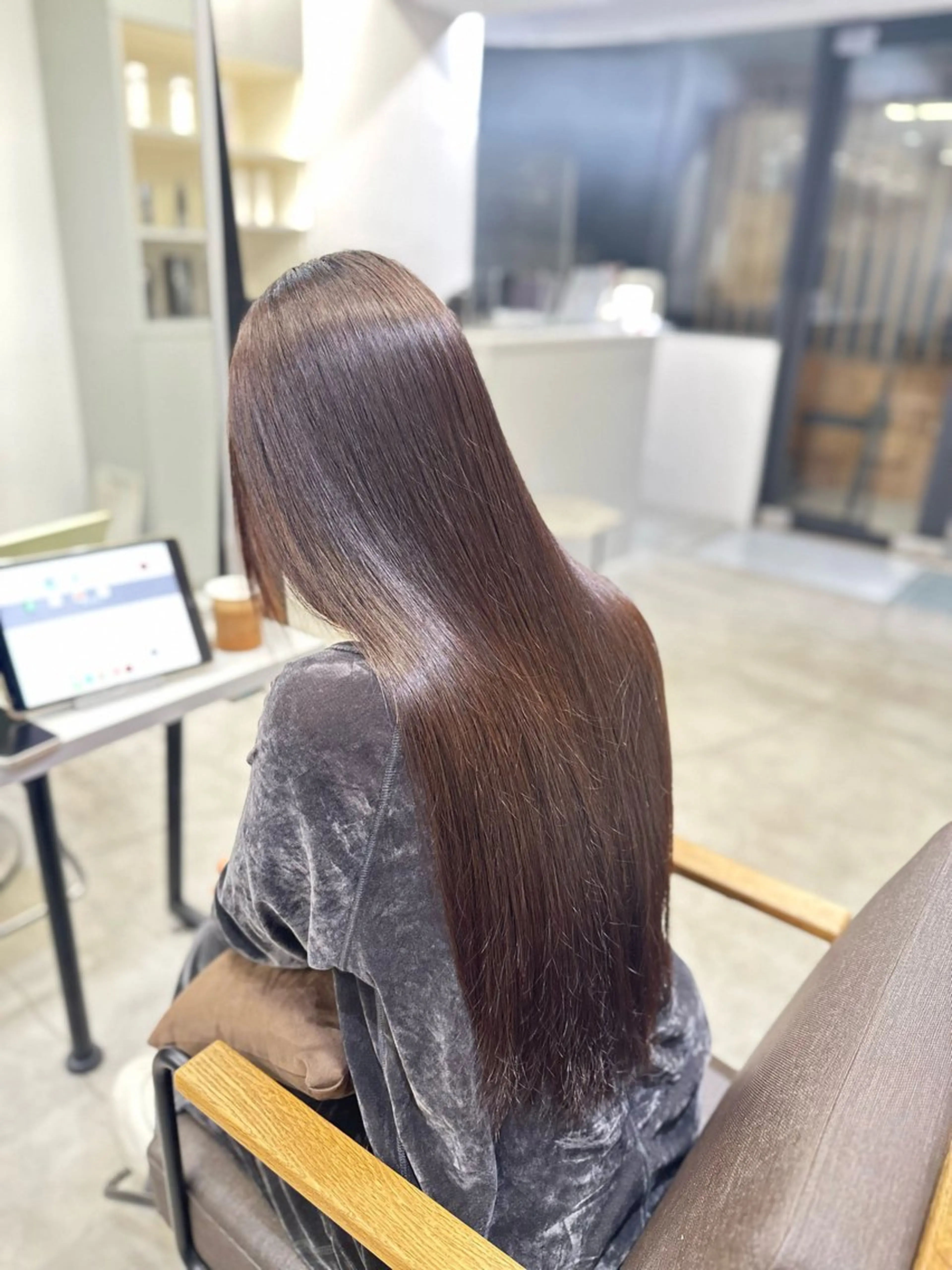 ロング パーマ 縮毛矯正 ハイトーンカラー が絶対可愛い✨泰聖✨のヘアスタイル