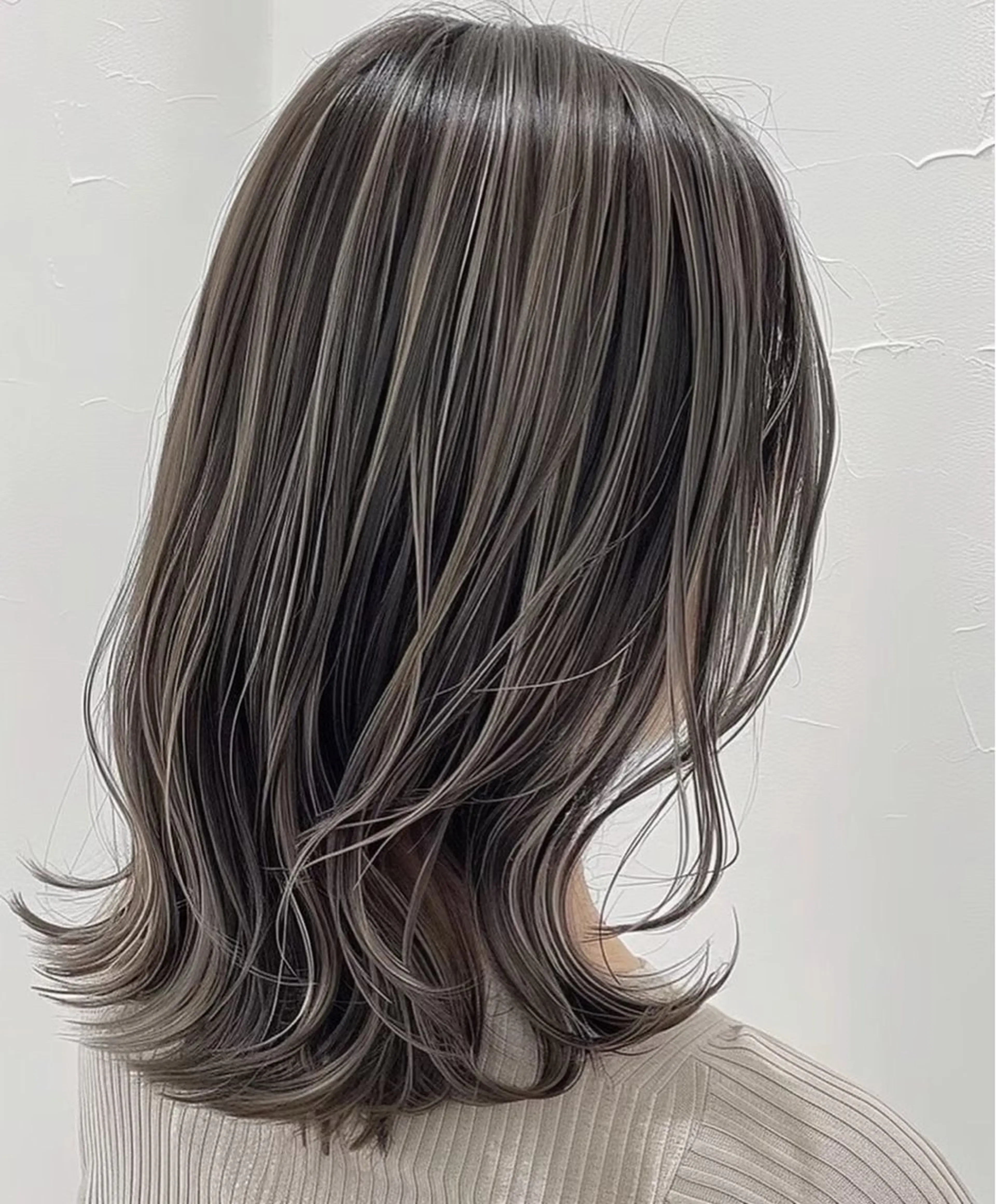 カラー レイヤーカット/ 美髪矯正/YUIのヘアスタイル