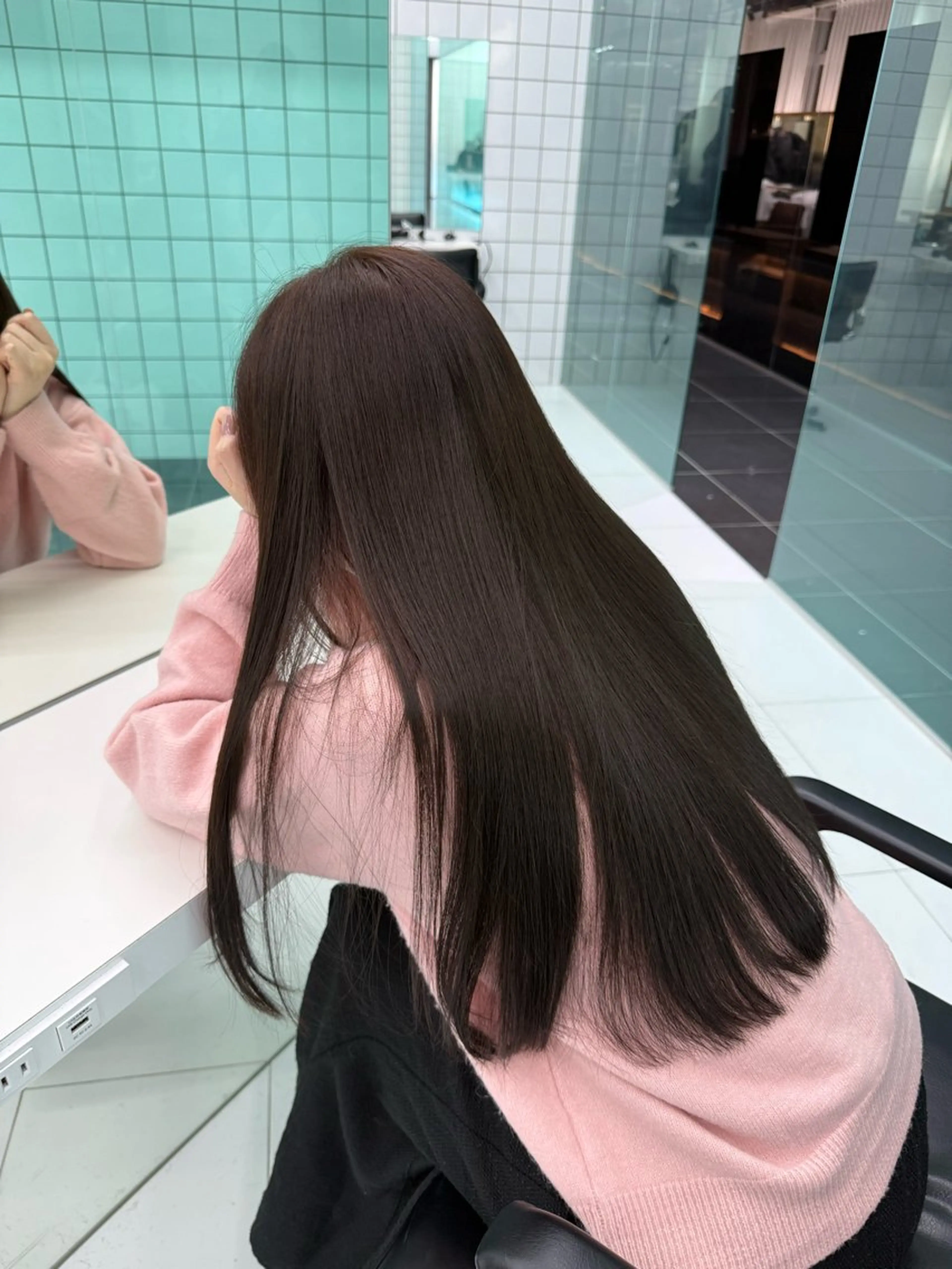 セミロング カラー ブリーチ ブラウンカラー ブリーチなしカラー ヘアカラー トリートメント 渋谷ブリーチカラー/ デザインカラー/優希のヘアスタイル