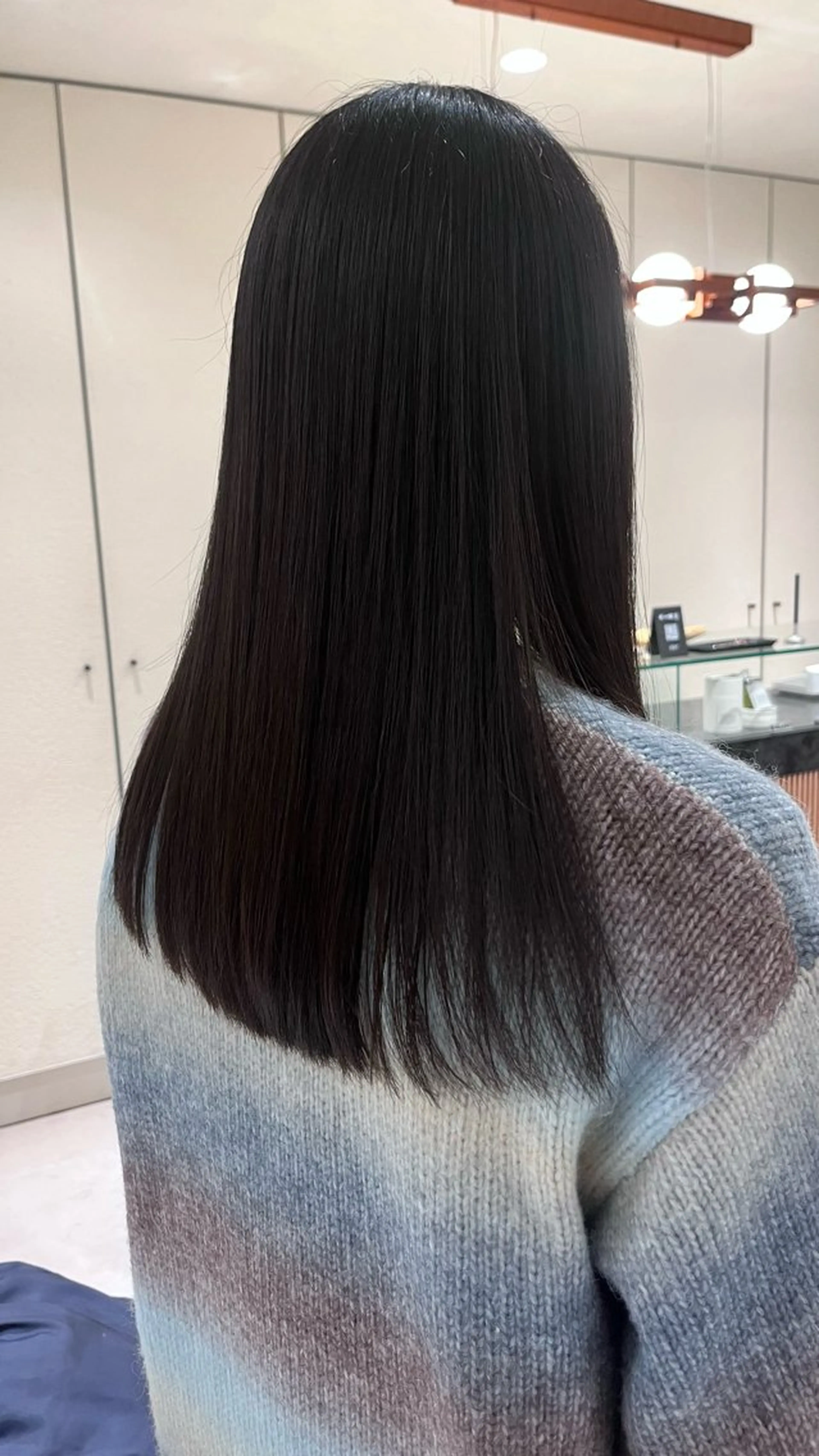 セミロング yiye aoyama所属・ブリーチモデル募集中 /表参道/うららのヘアスタイル