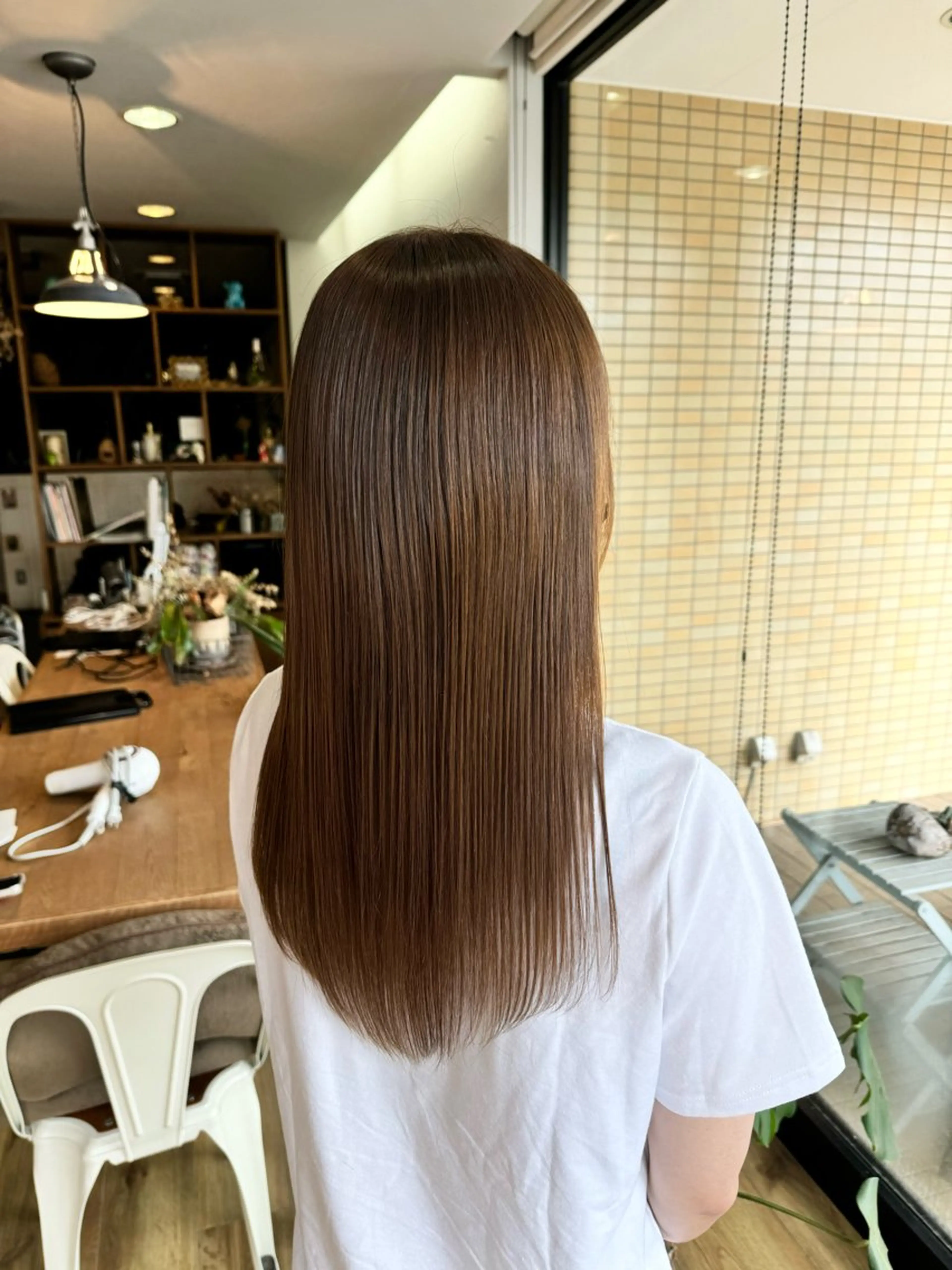 ロング カラー ベージュカラー ブリーチ ブリーチなしカラー ヘアカラー トリートメント ツキダテ ユイのヘアスタイル