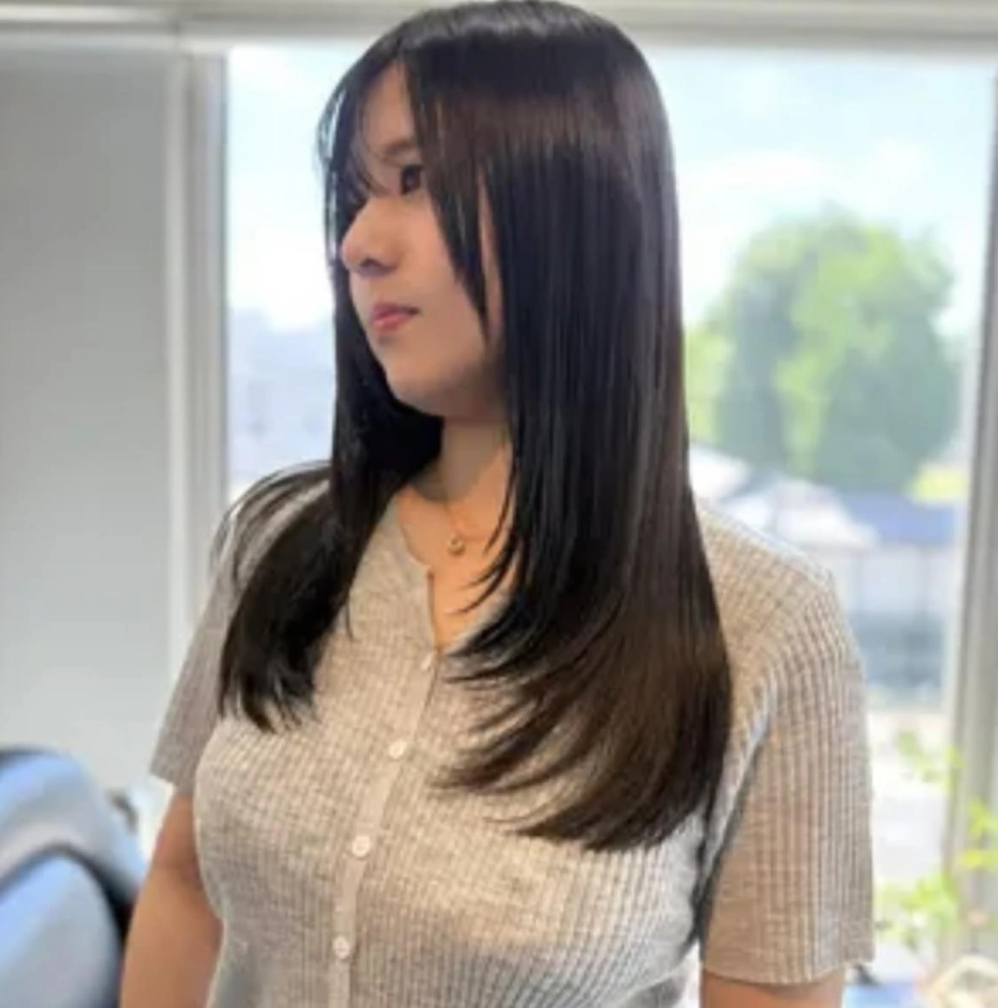 ロング カラー レイヤーカット カット ヘアカラー トリートメント リピート90%超/縮 毛/酸性縮毛特化井口のヘアスタイル