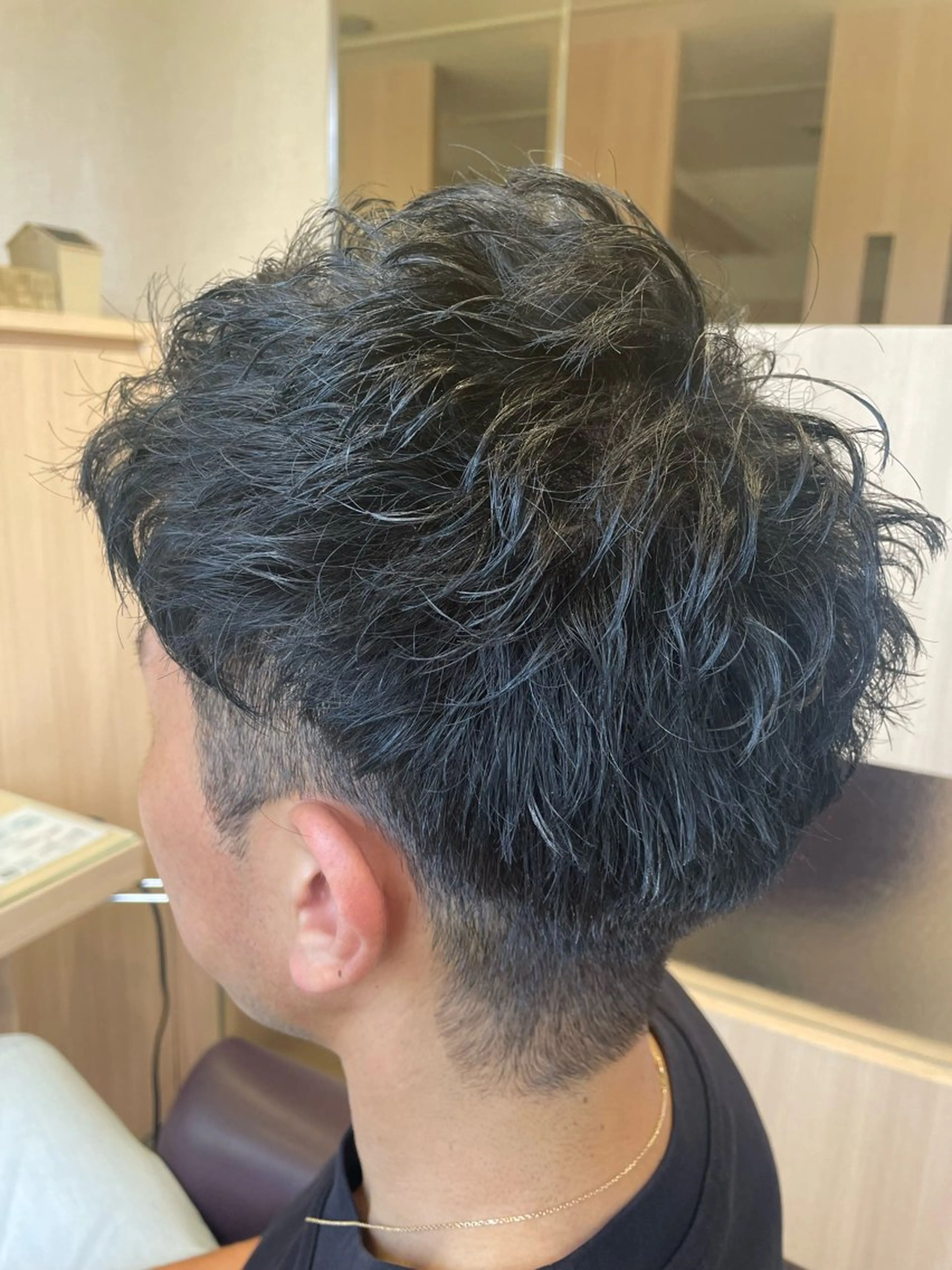 メンズ カット ヘアカラー reve by first所属・小林 純一郎のヘアスタイル