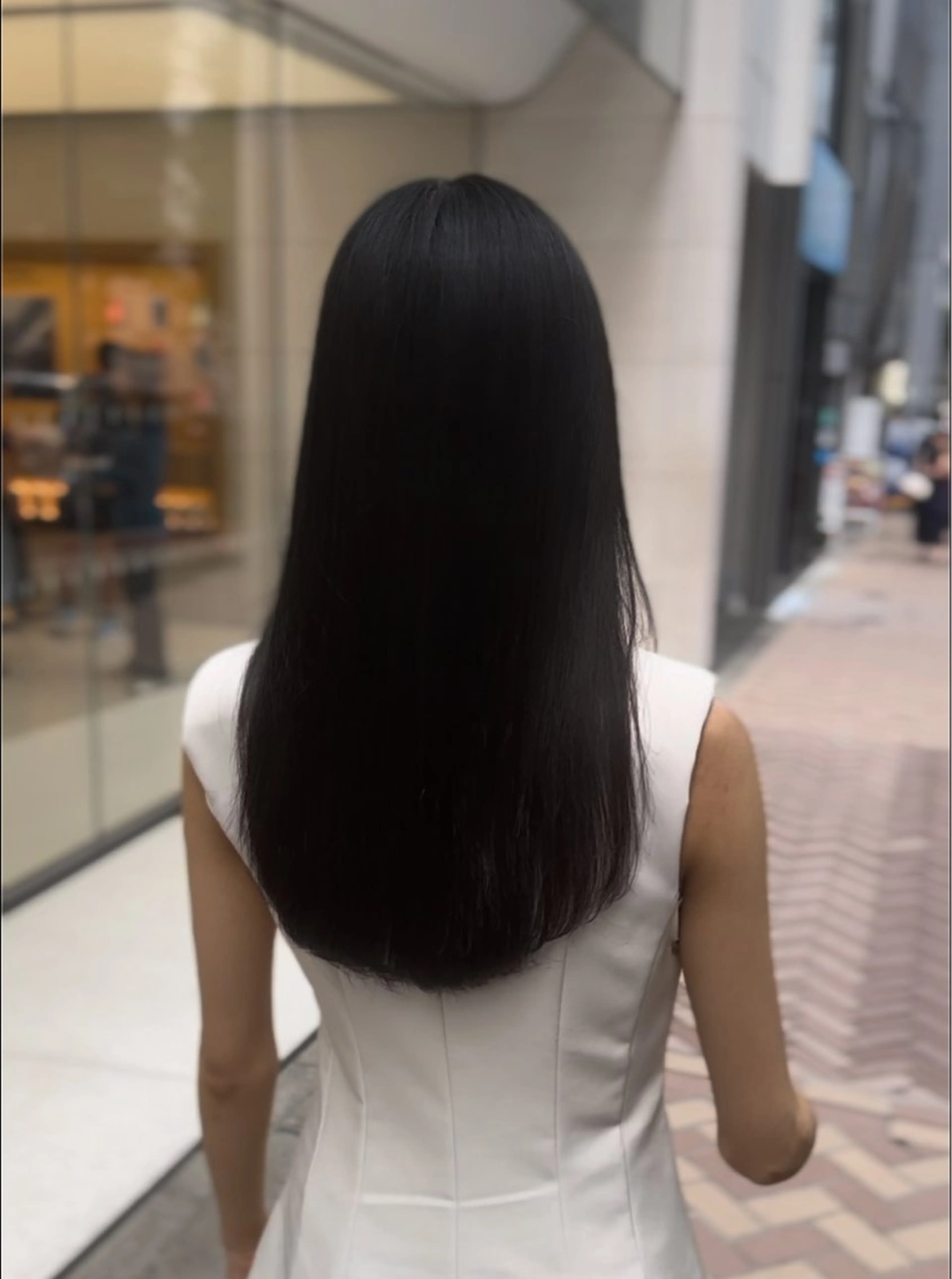 セミロング 髪質改善 カット ヘアカラー トリートメント 【新宿/最強艶髪】 トレンドヘア🪽若菜のヘアスタイル
