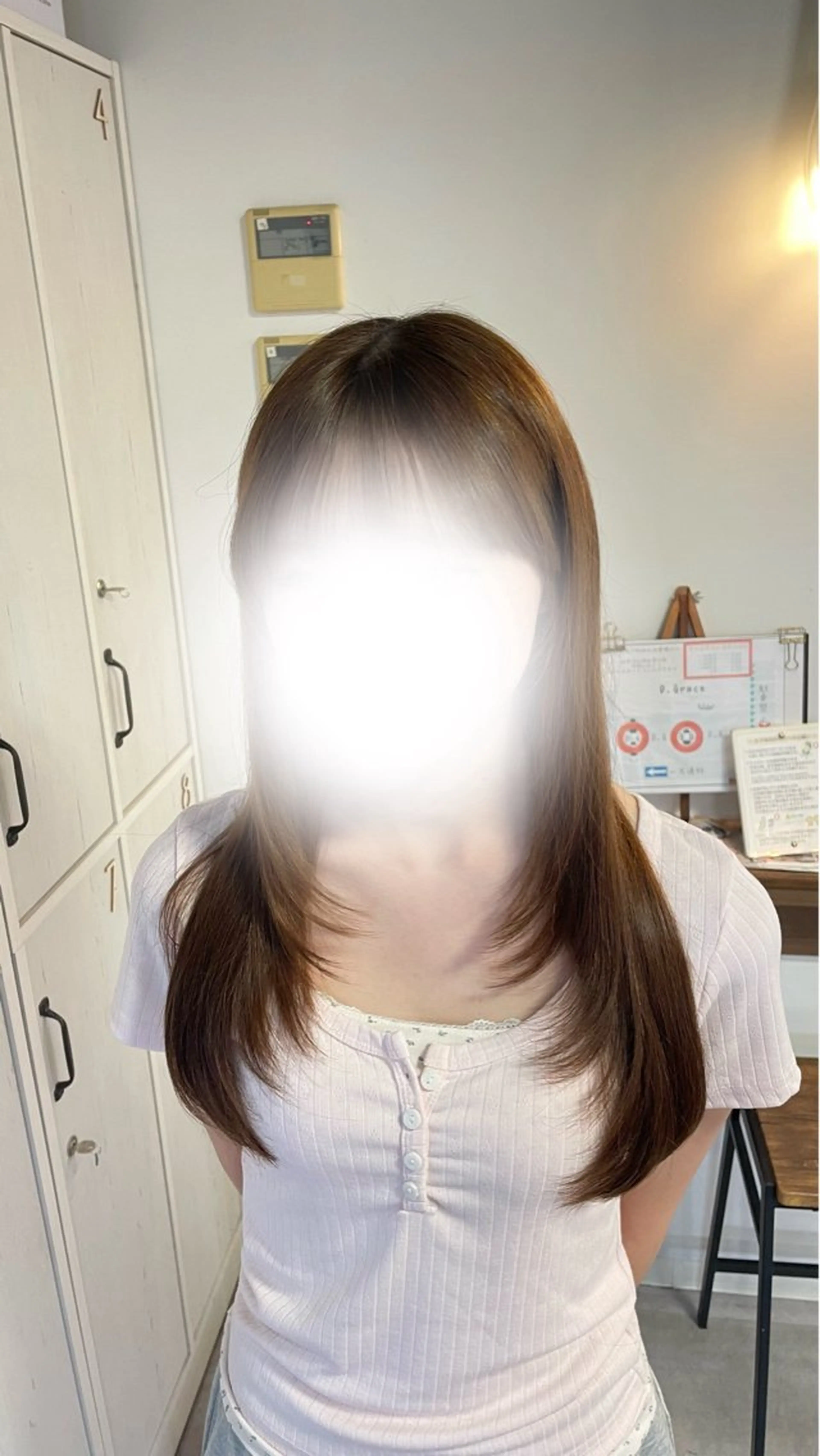 ロング 顔まわりレイヤー 顔周りカット レイヤーカット 川原 飛奈のヘアスタイル