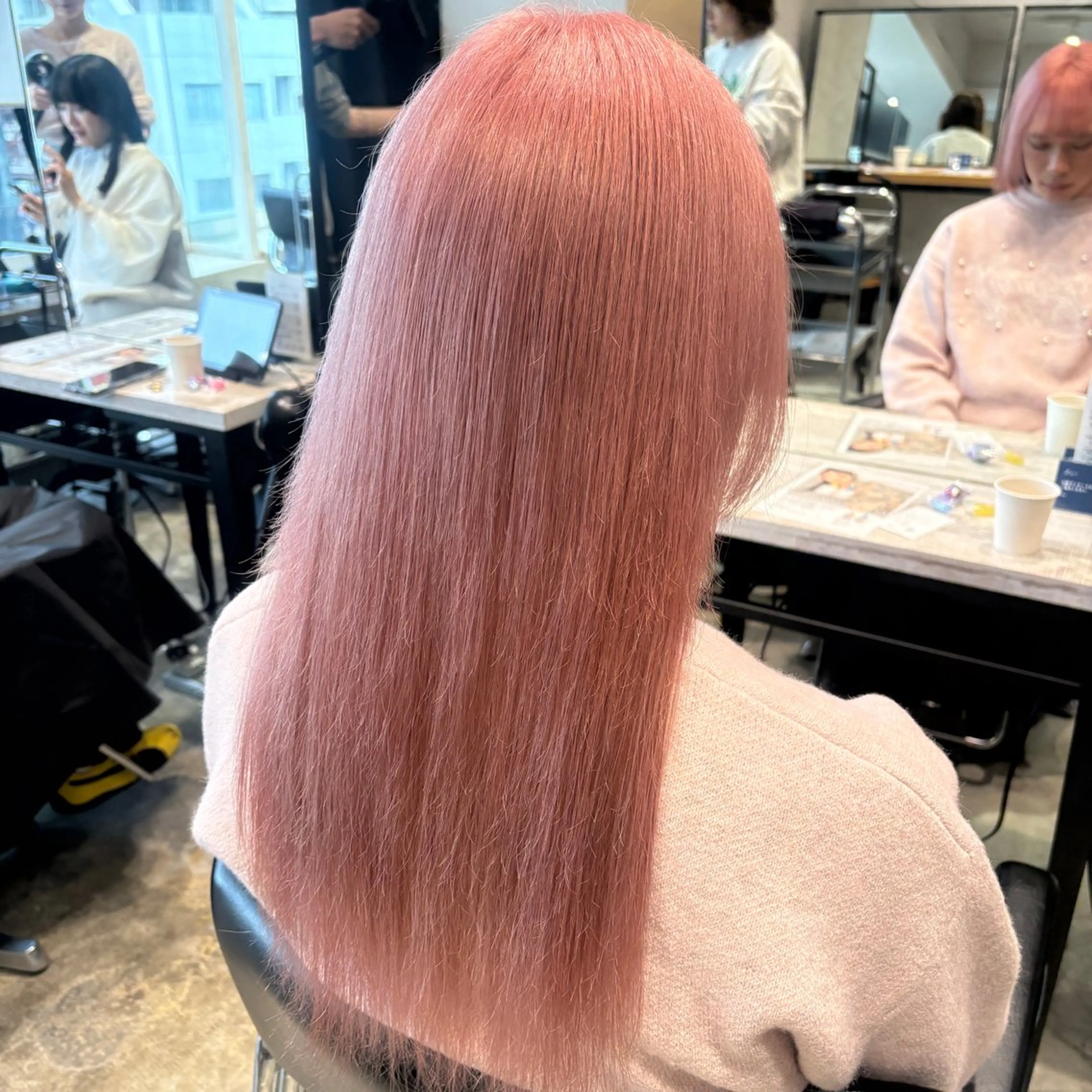 ロング カラー ヘアカラー トリートメント ヘアセット 🫧ハイトーン×艶 カラー🫧 Rionのヘアスタイル