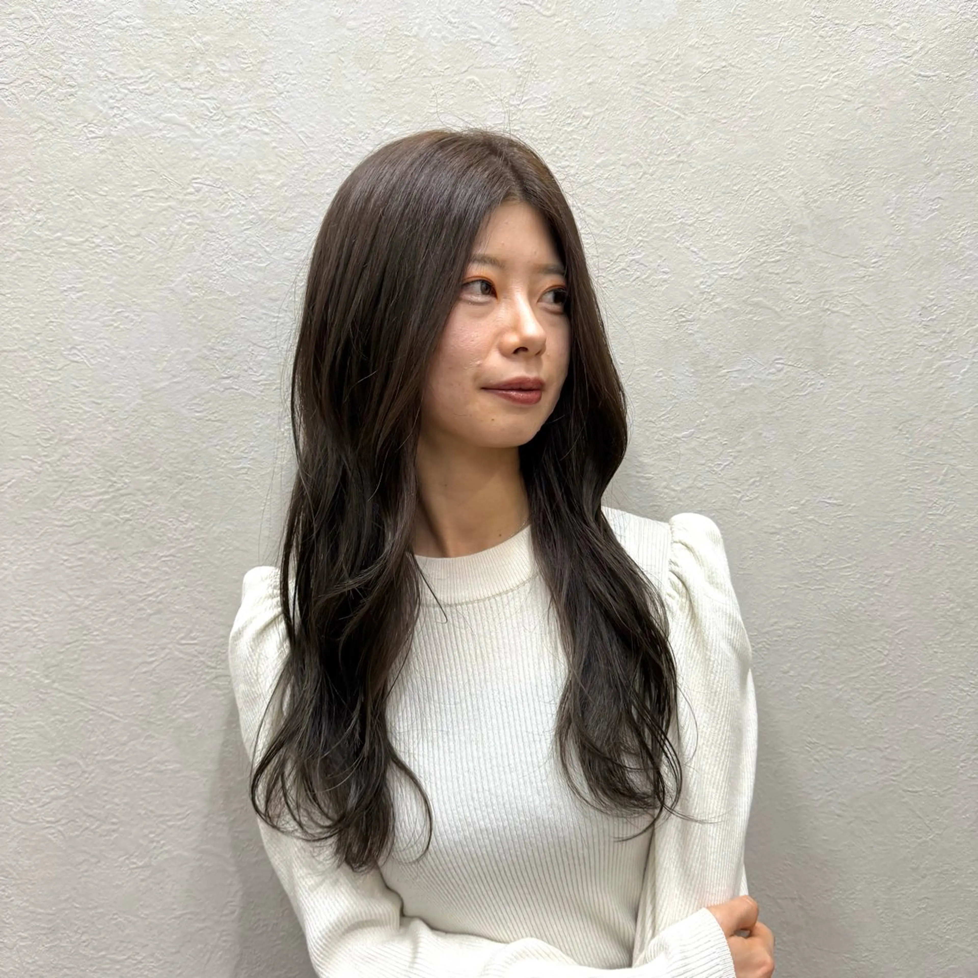 セミロング カラー ブリーチ カット ヘアカラー トリートメント 有田裕真 【ブリーチカラー】のヘアスタイル