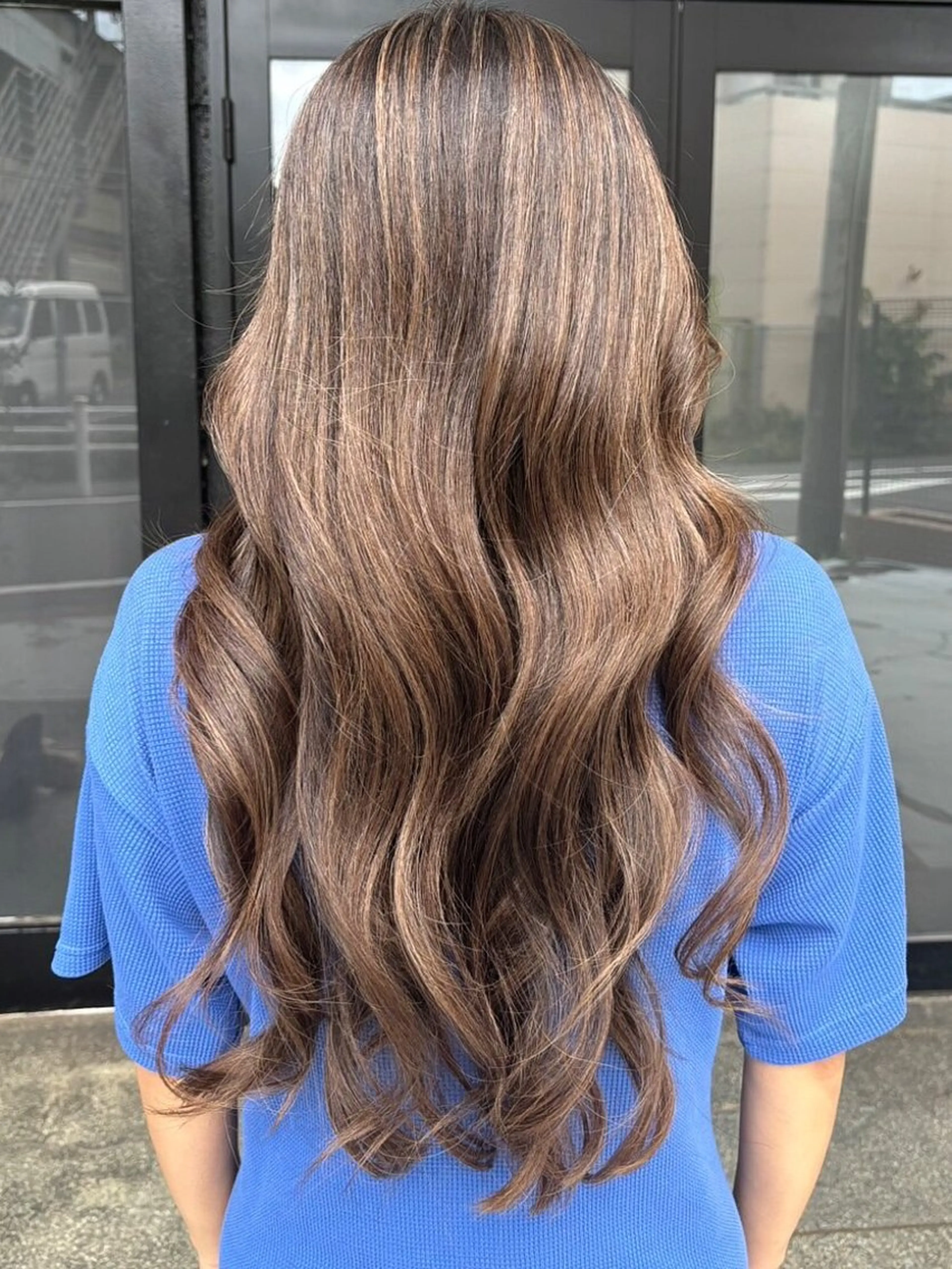 ロング カラー カット ヘアカラー トリートメント 暖色カラー/ブリーチ 🎀オビツメイ🎀のヘアスタイル