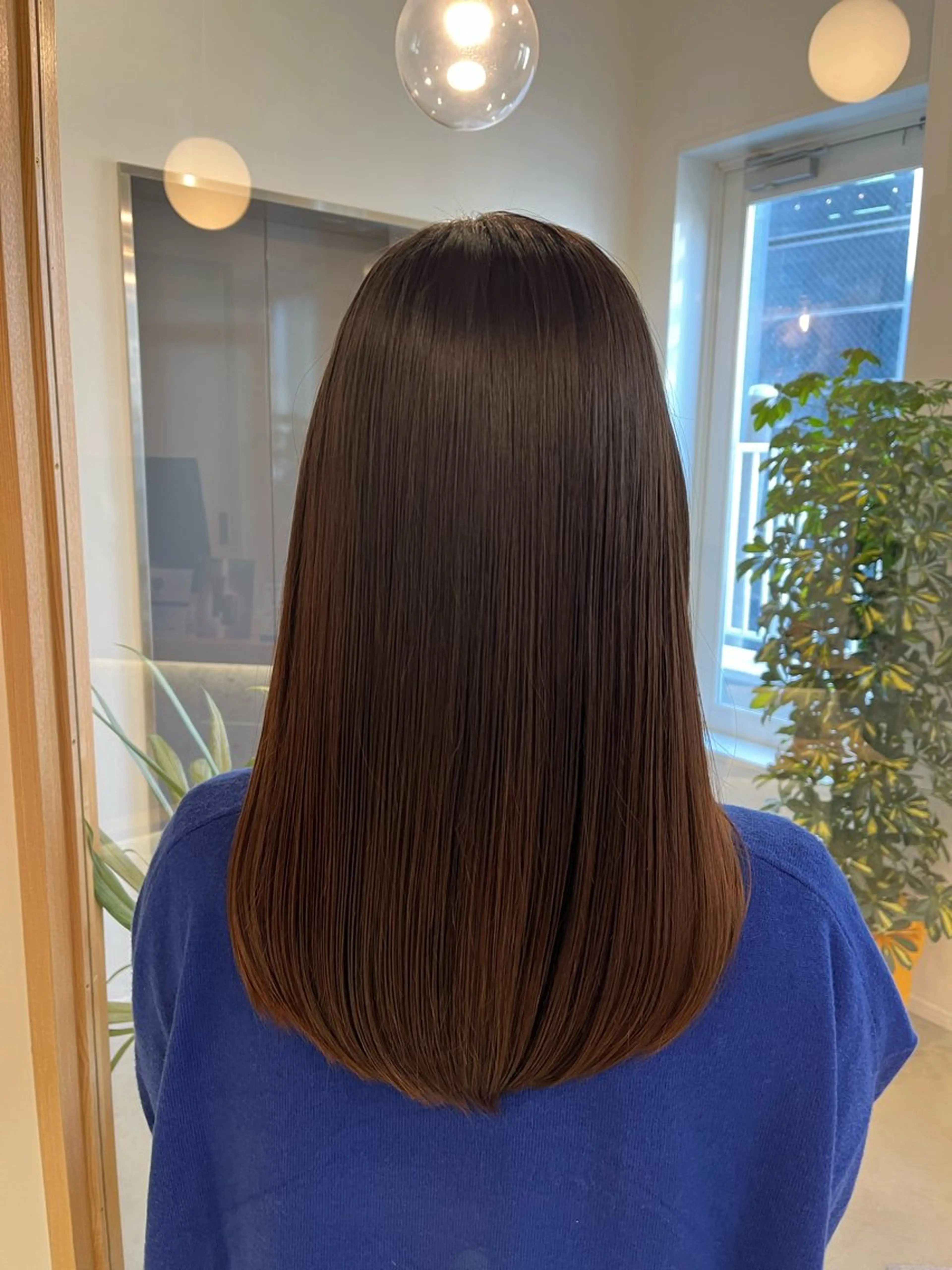 セミロング 庄司 美佑樹のヘアスタイル