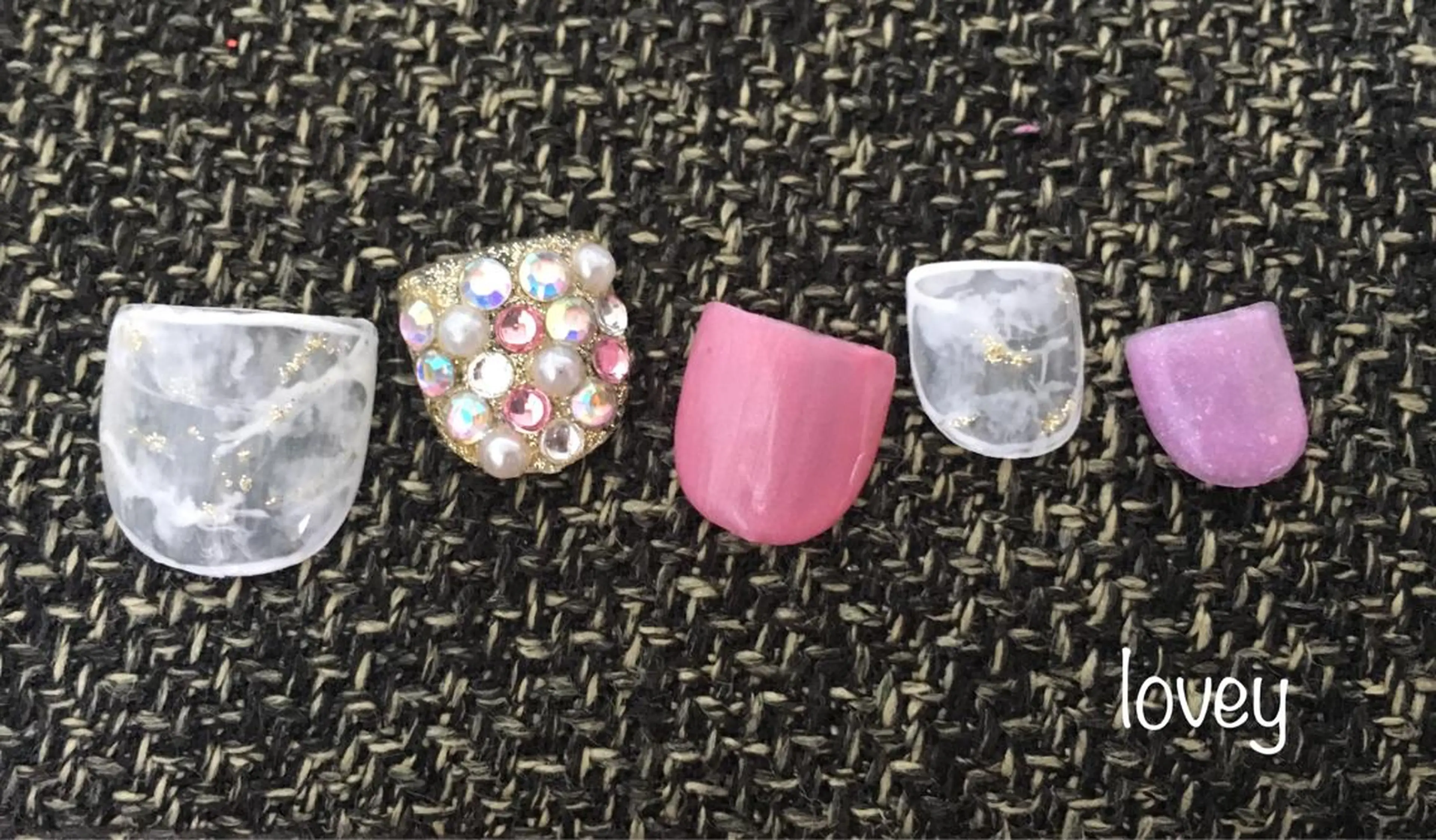 ネイル プライベートサロン loveyのネイルデザイン