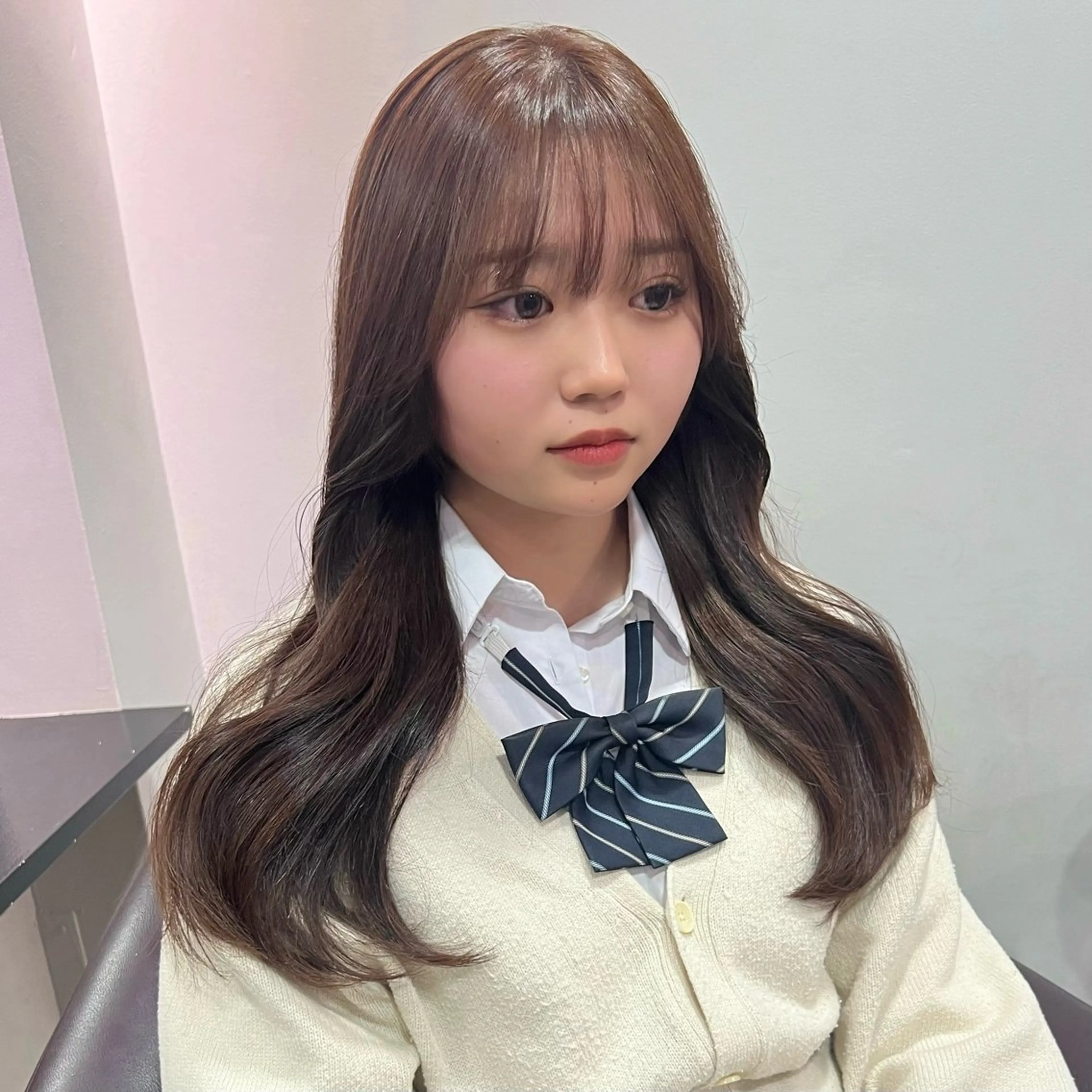 ロング カラー ヘアカラー トリートメント ヘアセット 韓国ヘア/透明感 カラー🤍yukaのヘアスタイル