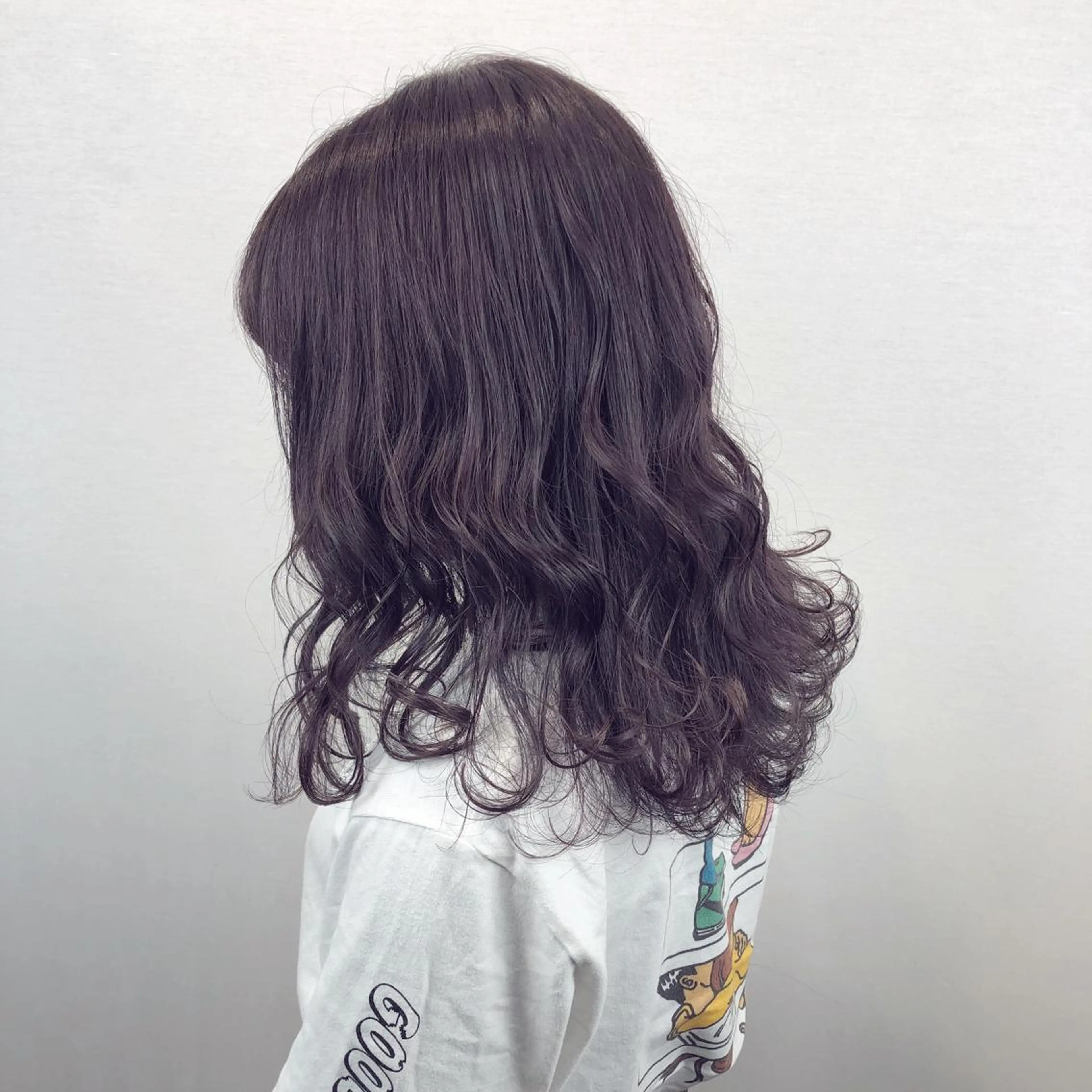 ロング カラー アッシュ ラベンダーカラー ラベンダーアッシュ ヘアカラー 2nd所属・🤍2nd🤍田所 美希のヘアスタイル