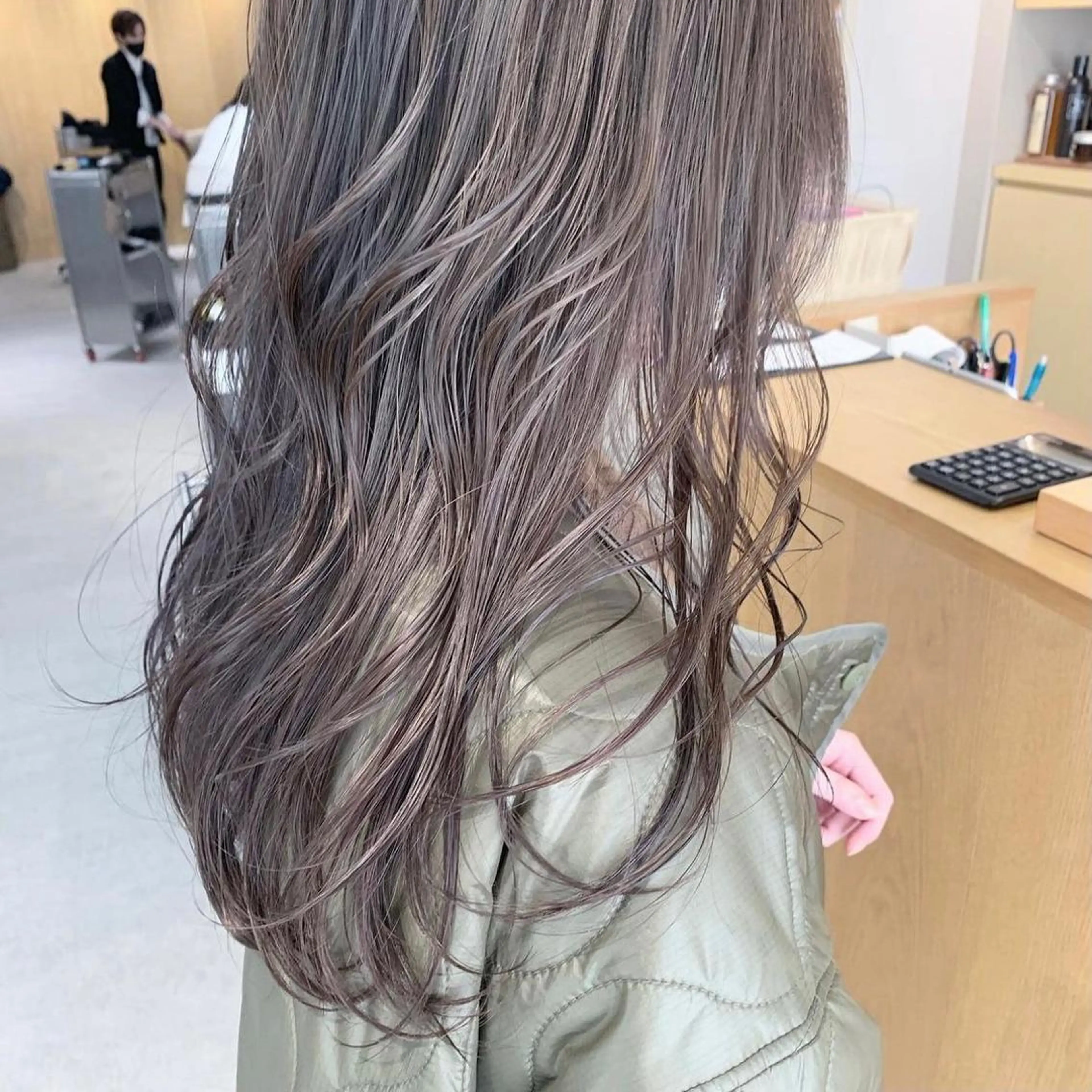 ロング カラー ヘアアレンジ 石井 竜也のヘアスタイル